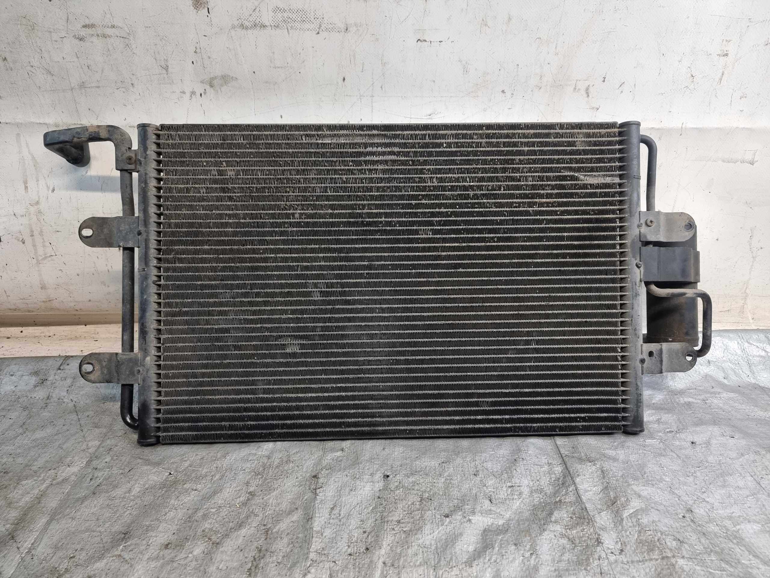 Radiateur climatisation OE 1J0820411D AUDI A3 8L 1.8B
