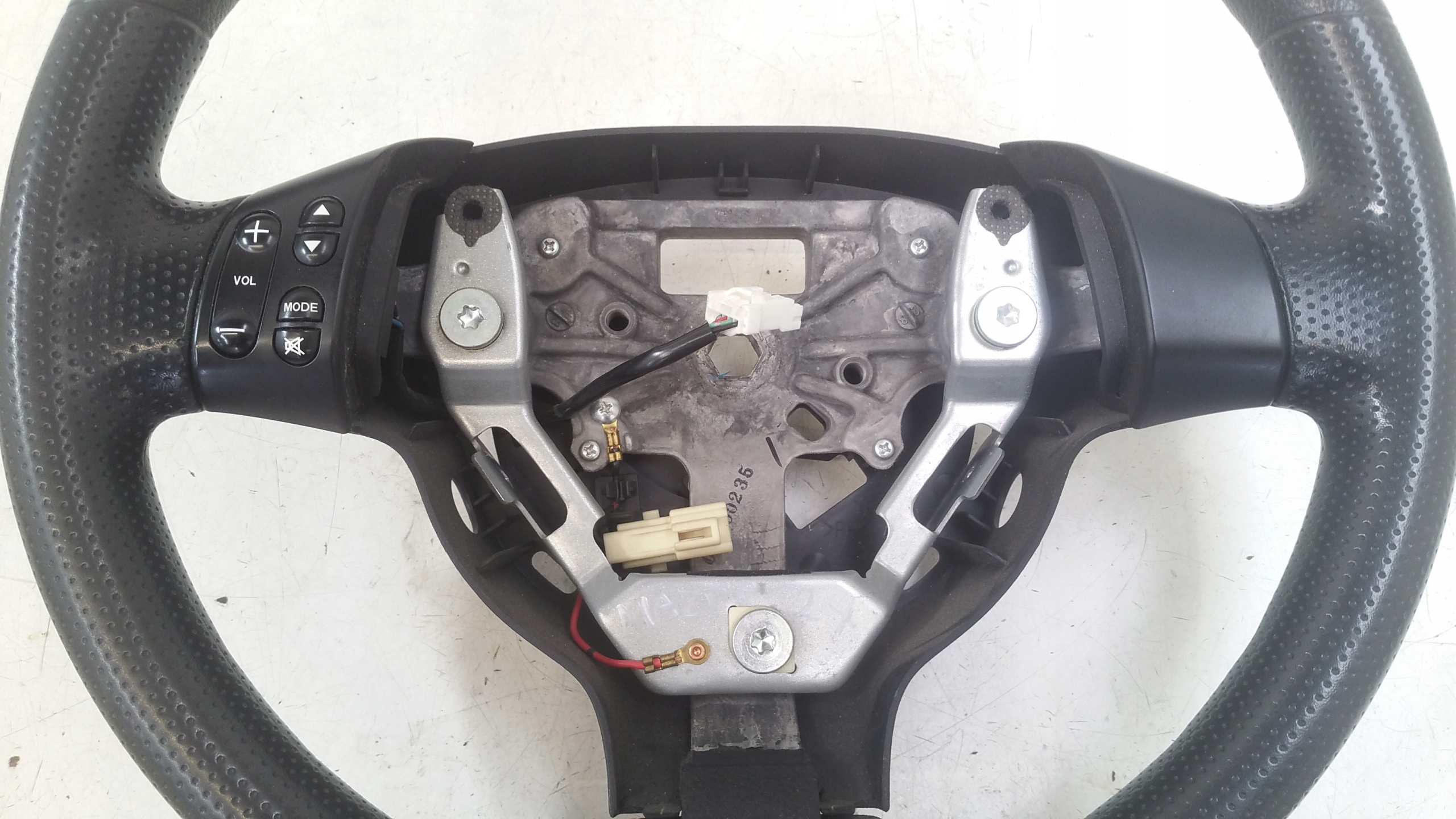 lenkrad Leder multifunkcja Mazda 2 DY