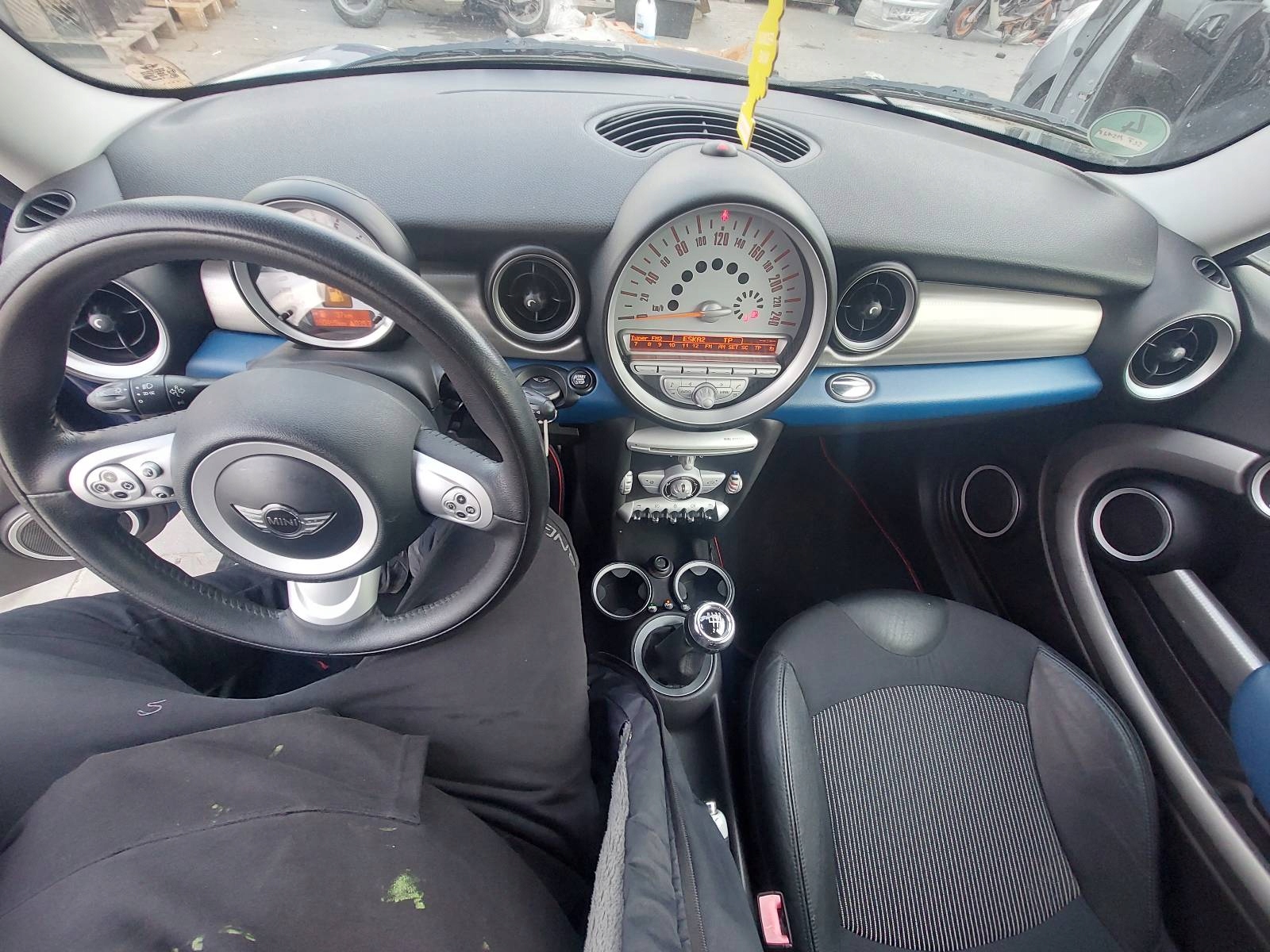Montaggio airbag POSTRZALOWY MINI CLUBMAN e MINI