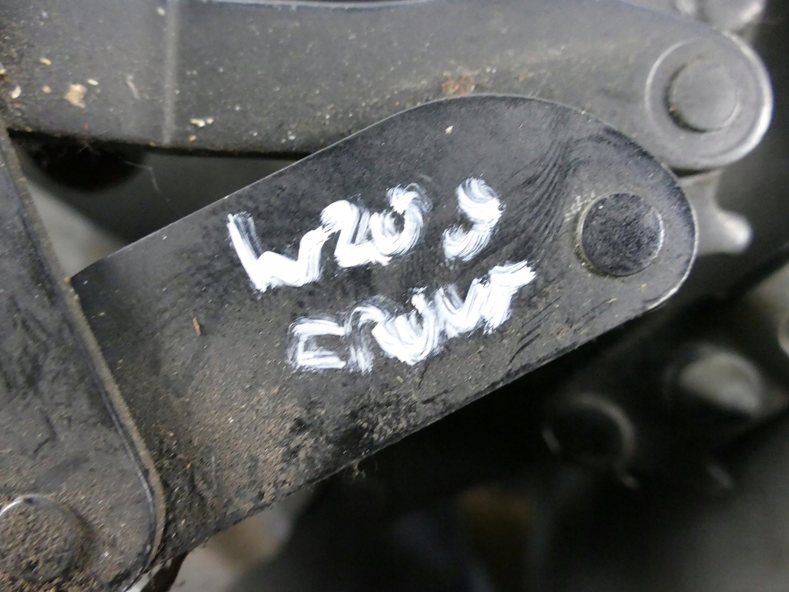 MERCEDES W209 C209 LIFT Cerniere cofano KOMPLET 197