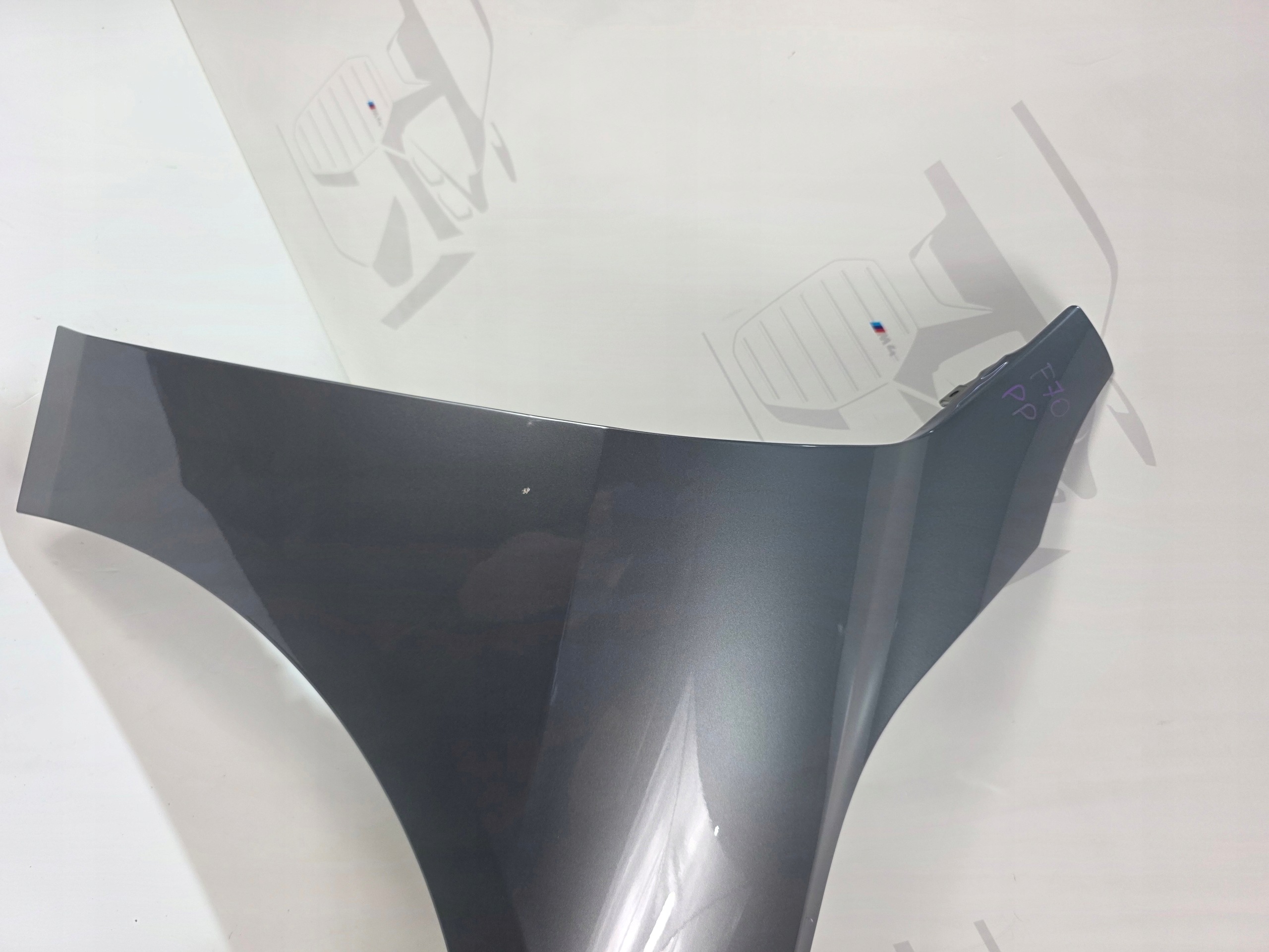 fender right front BMW 1 F40 1 F70