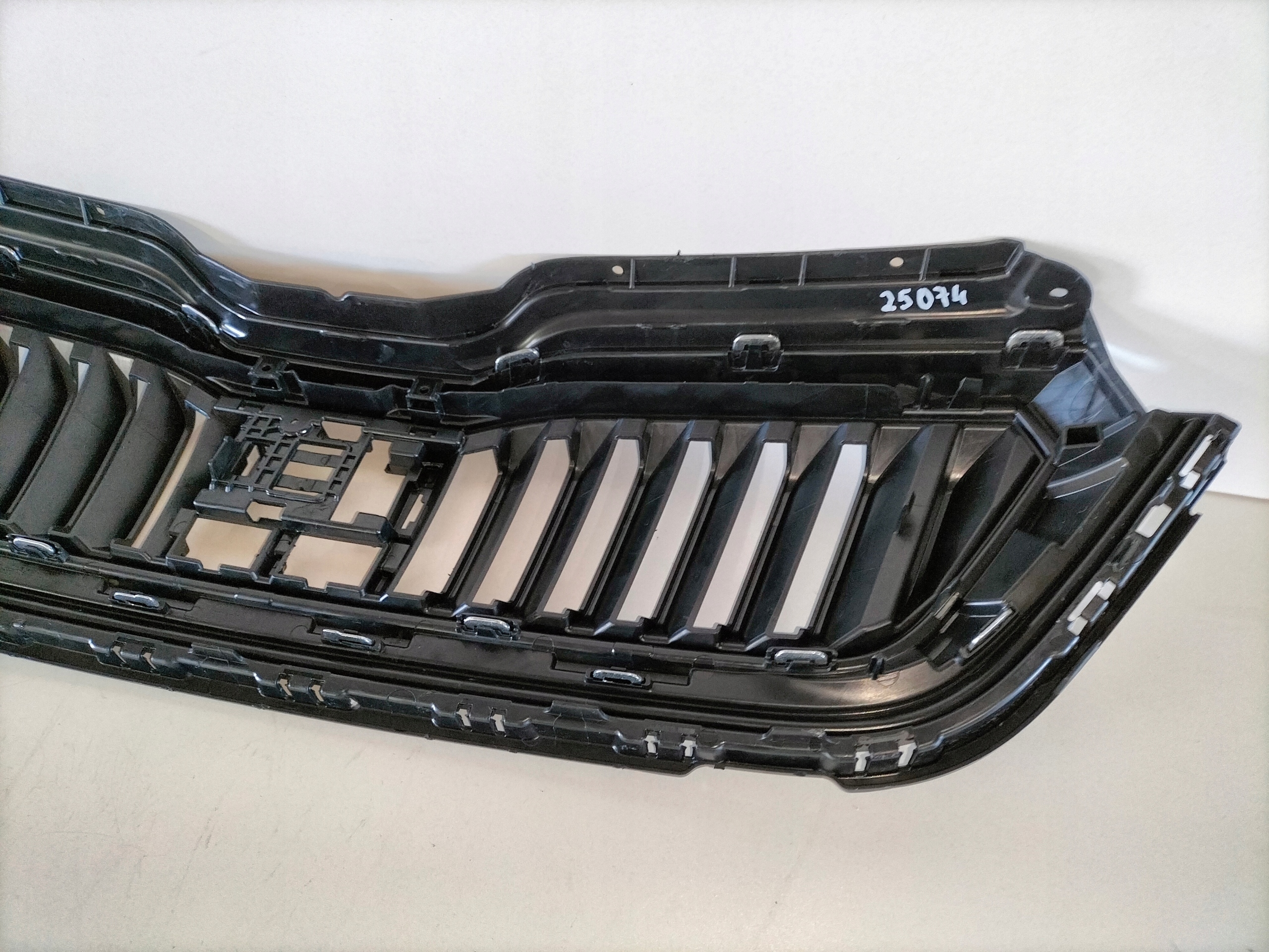 grille grid grill SKODA SCALA 19