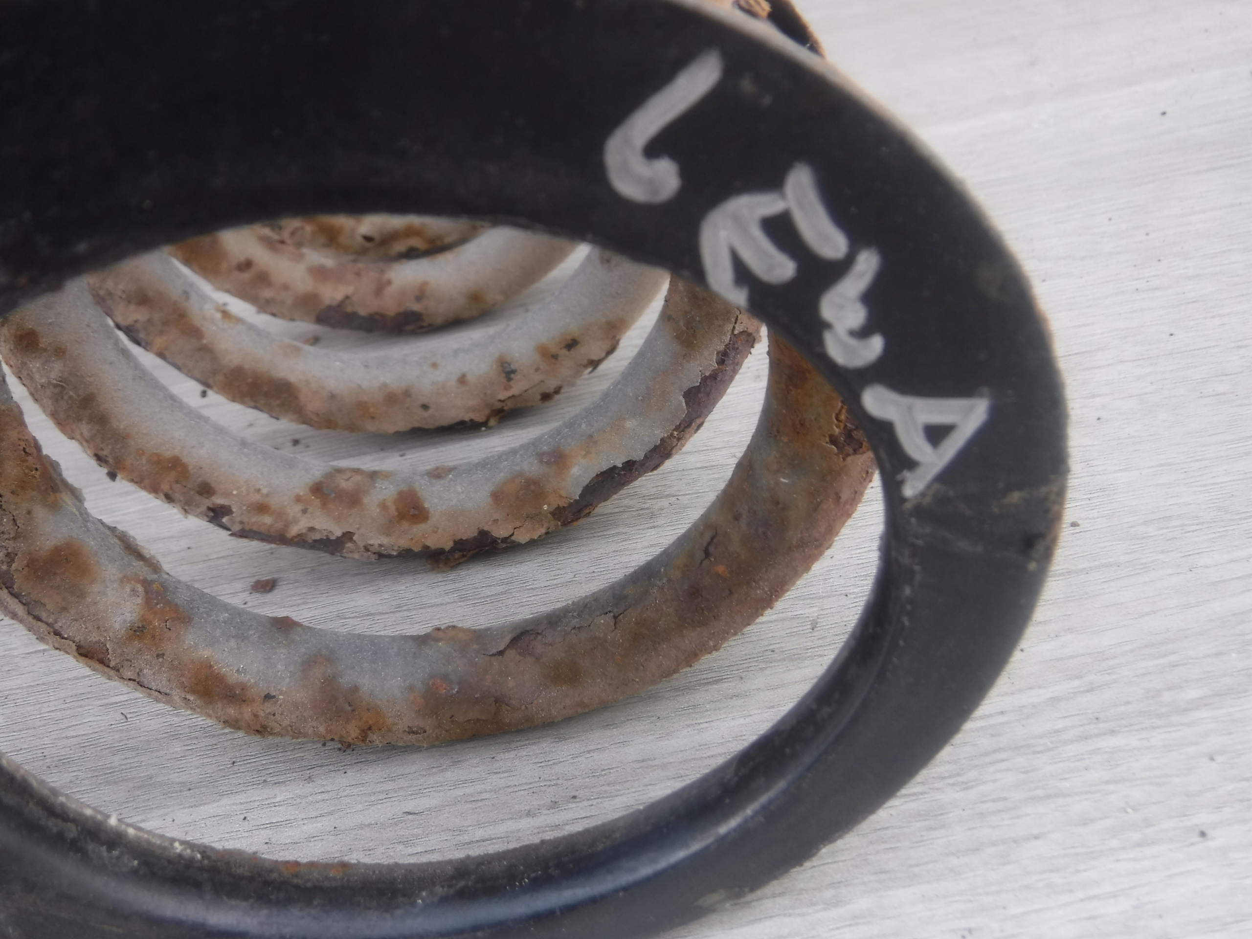 124556987klm2124 - mercedes W124 передняя пружина 4x4 4-matic