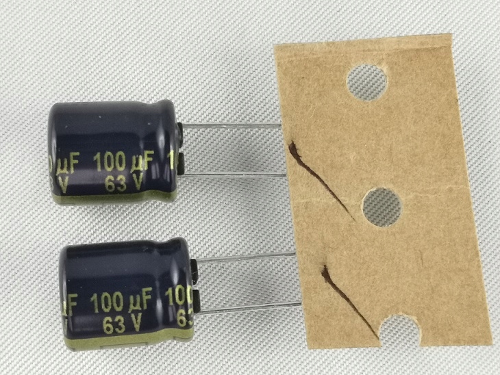 

100uF 63V Panasonic Fc low impedance za 1,15