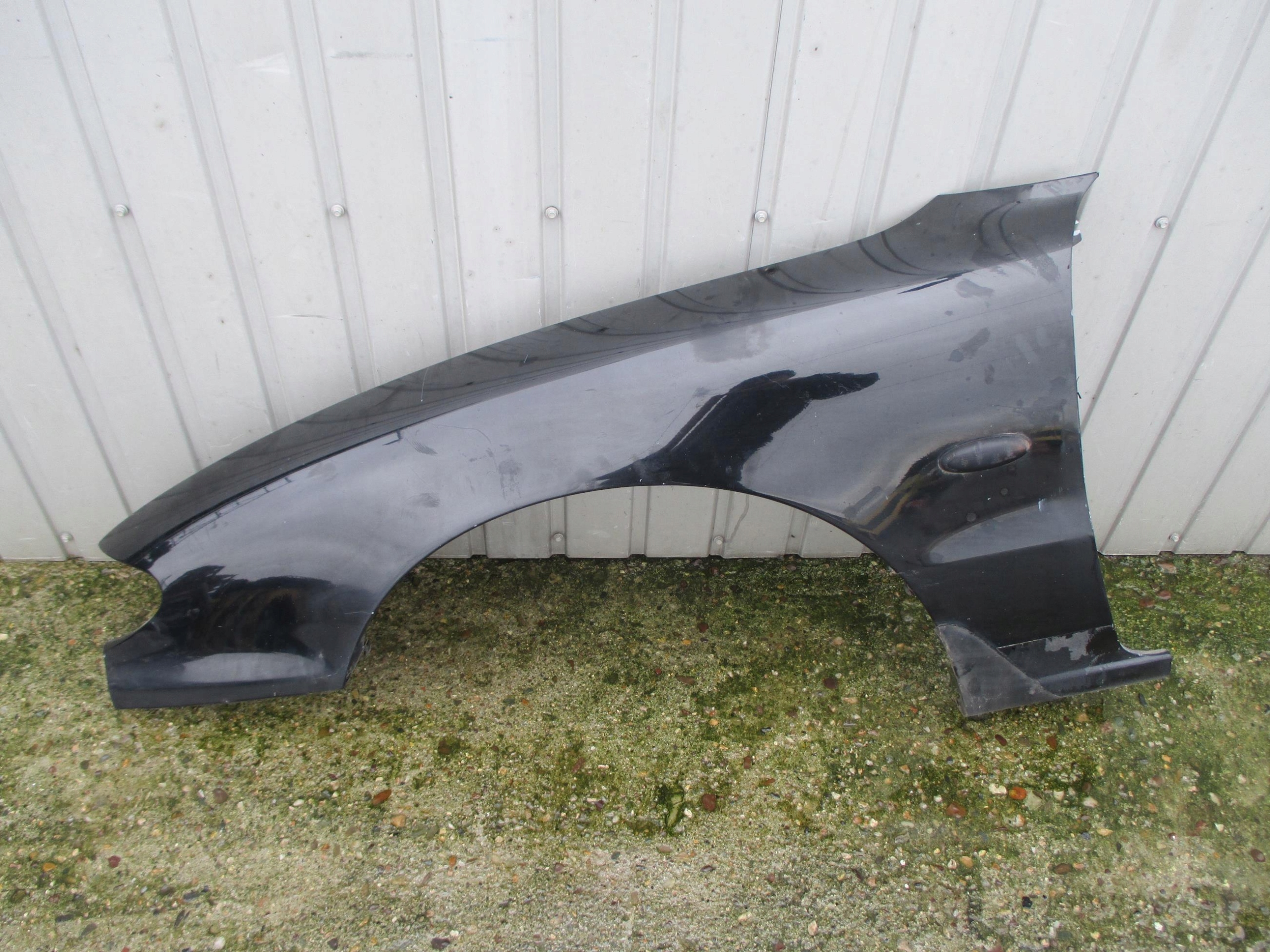 MAZDA MX-6 GE 92-97 BŁOTNIK LEWY PRZEDNI