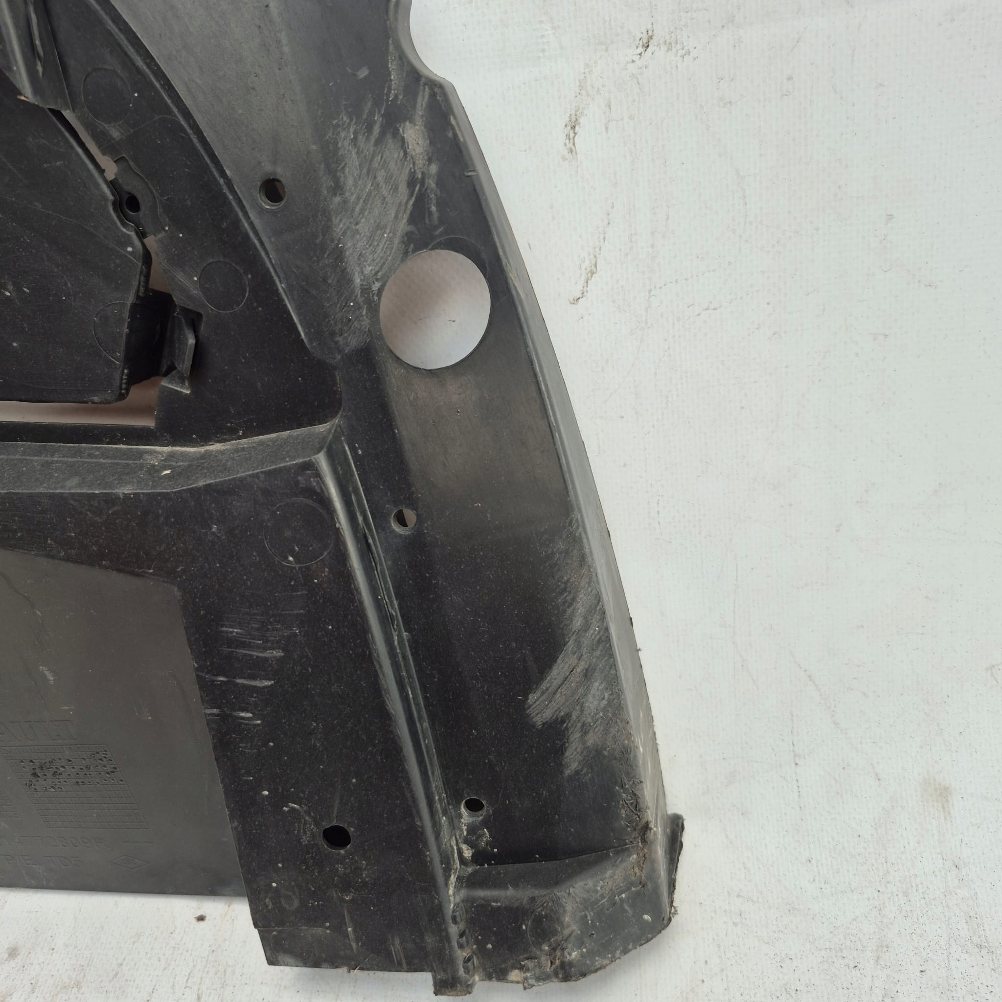 RENAULT TRAFIC III 3 OPEL VIVARO B cover cover below bumper front front