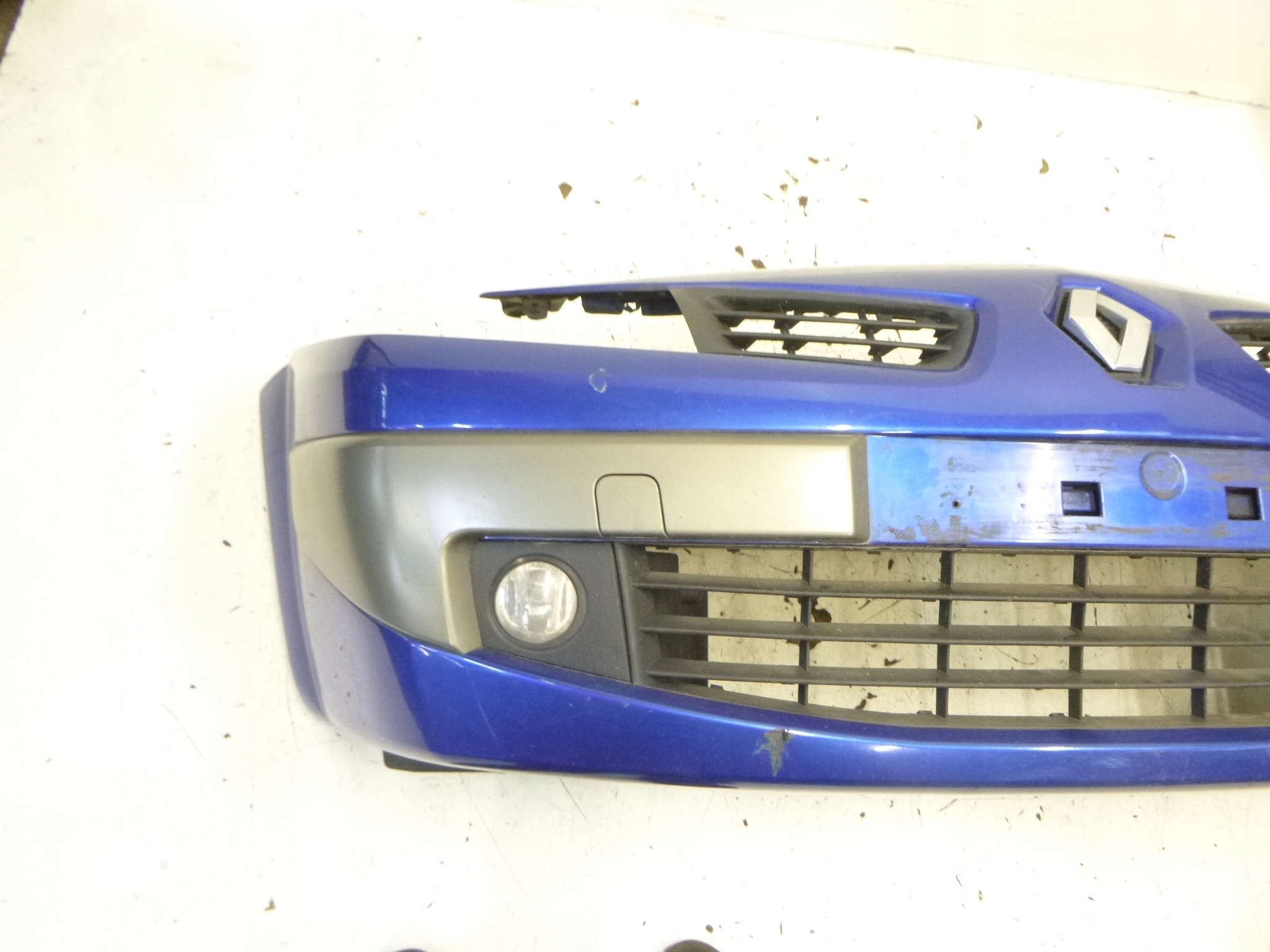 front bumper Renault Megane II SAN913 2006r.