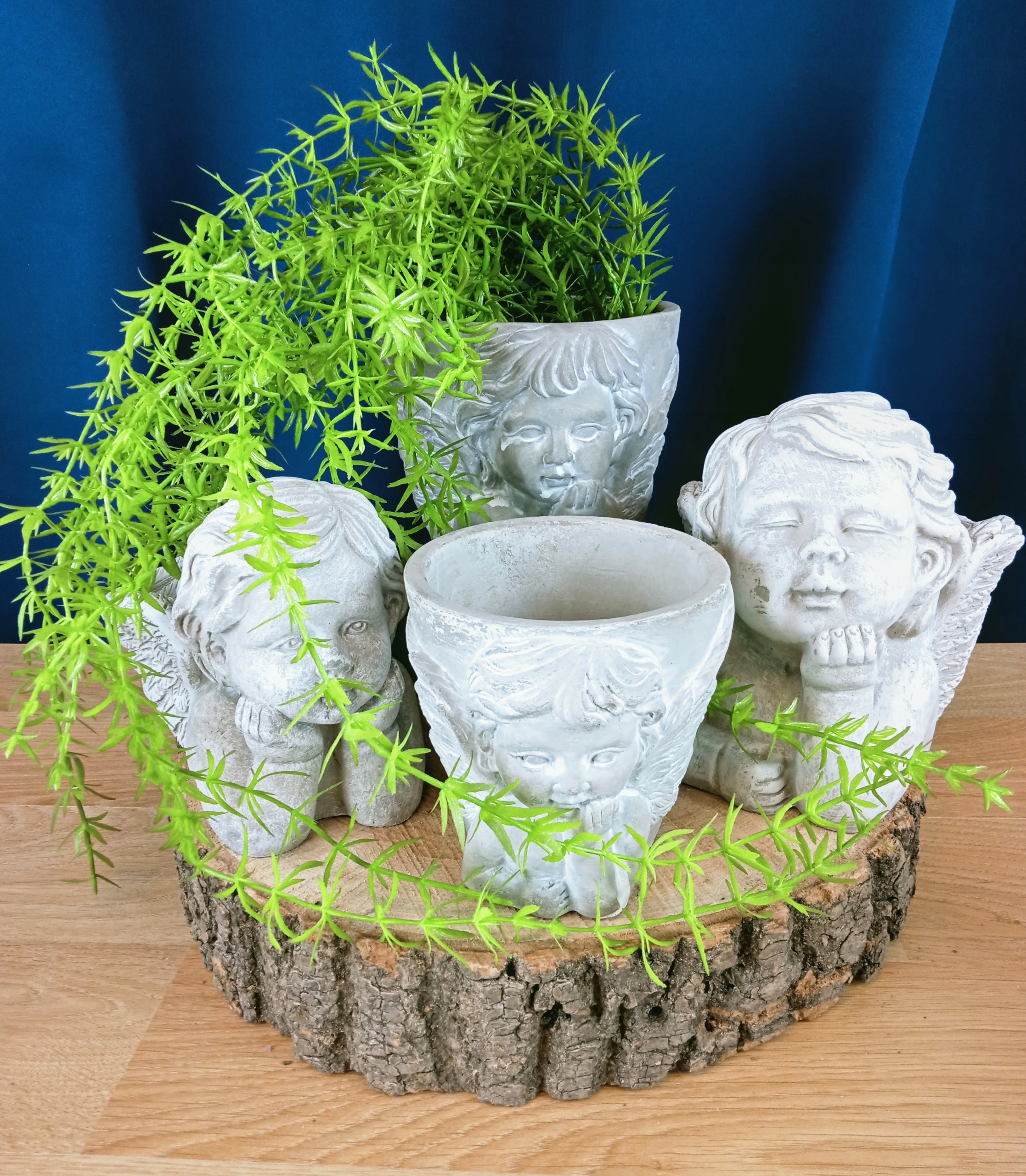 OSŁONKA BETONOWA Z ANIOŁEM Kod producenta DAKLS ZH562