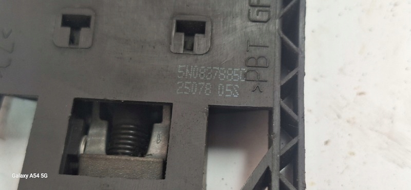 lock handle VW TIGUAN left front 5N0837885C 3C1837015A