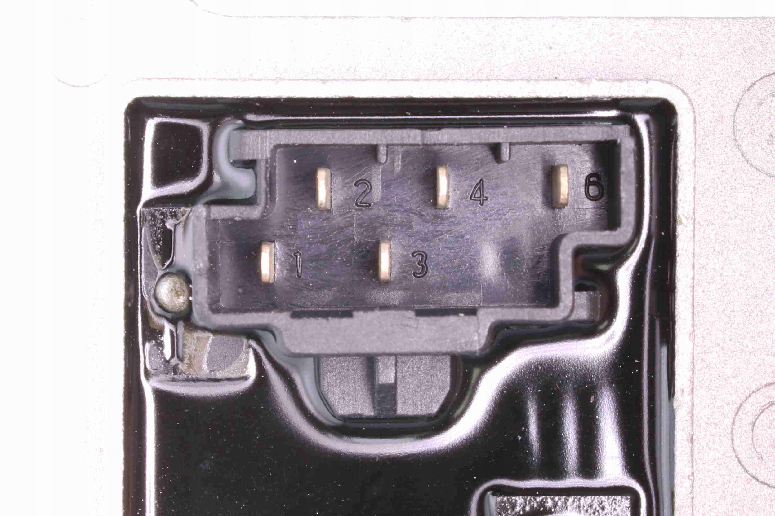 VEMO REGULATOR WENTYLATORA NAWIEWU DO WNĘTRZA POJAZDU Typ samochodu Samochody osobowe