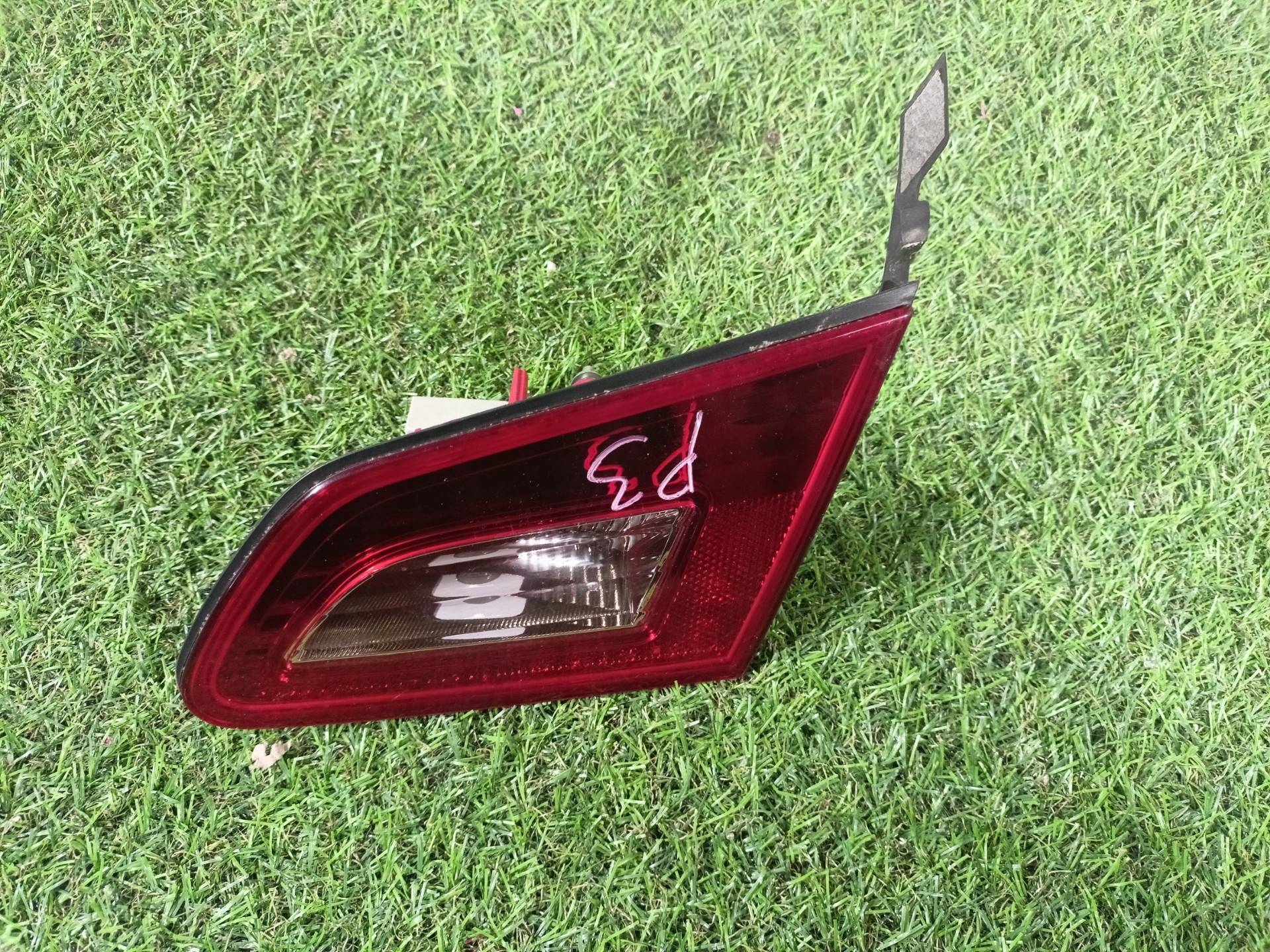 light rear to the bonnet right side Infiniti G 4 facelift 2013