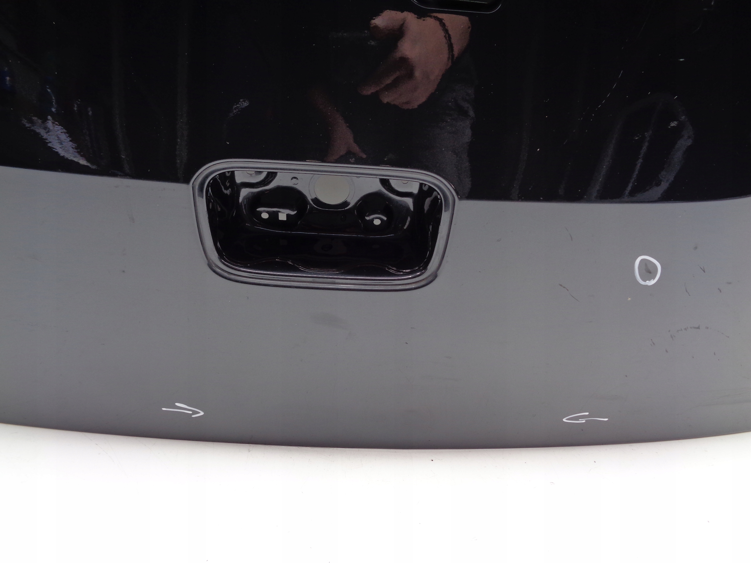 boot doors HYUNDAI STARIA 21- NR 48538