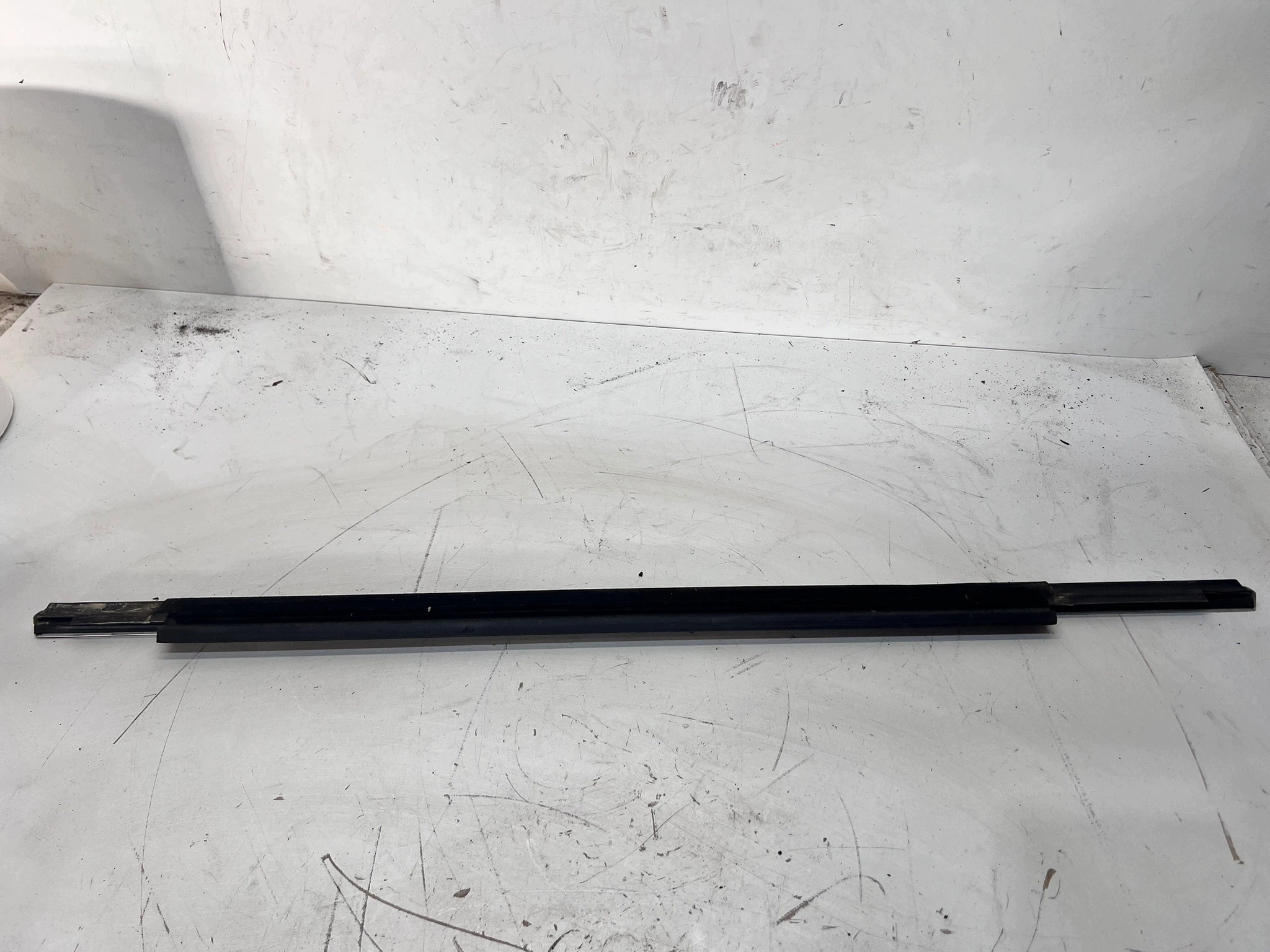 moulding CHROM door windows AUDI A4 B8 P T 8K0853764E 1/26