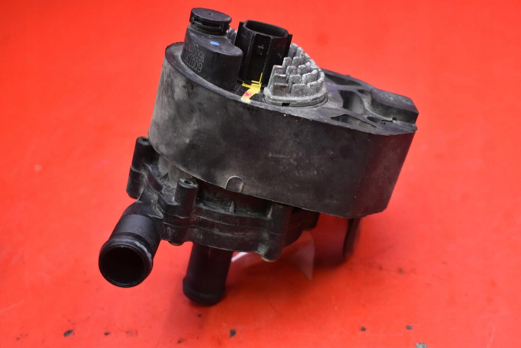 pumpa pumpa cirkulacije vode 6007367-00-E TESLA MODEL S PERFORMANCE 772KM 12-20
