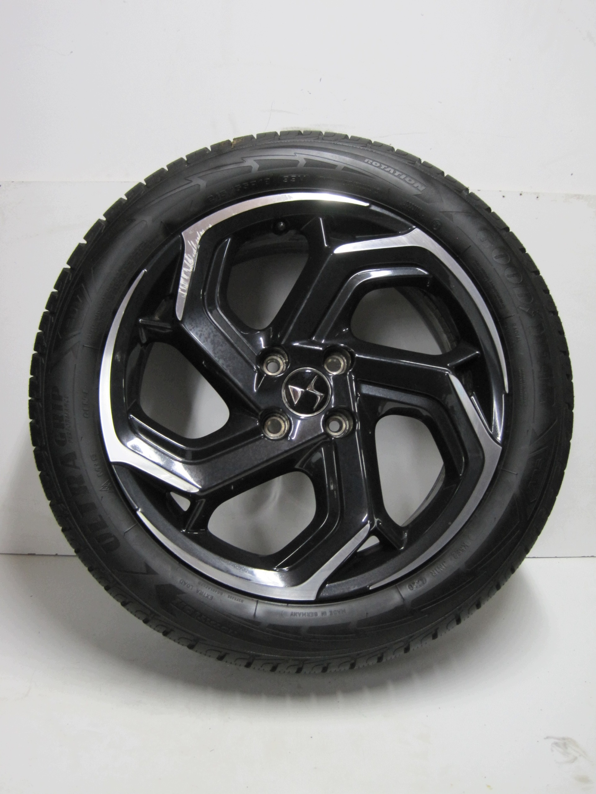 wheels discs tyres CITROEN DS3 R18 5MM