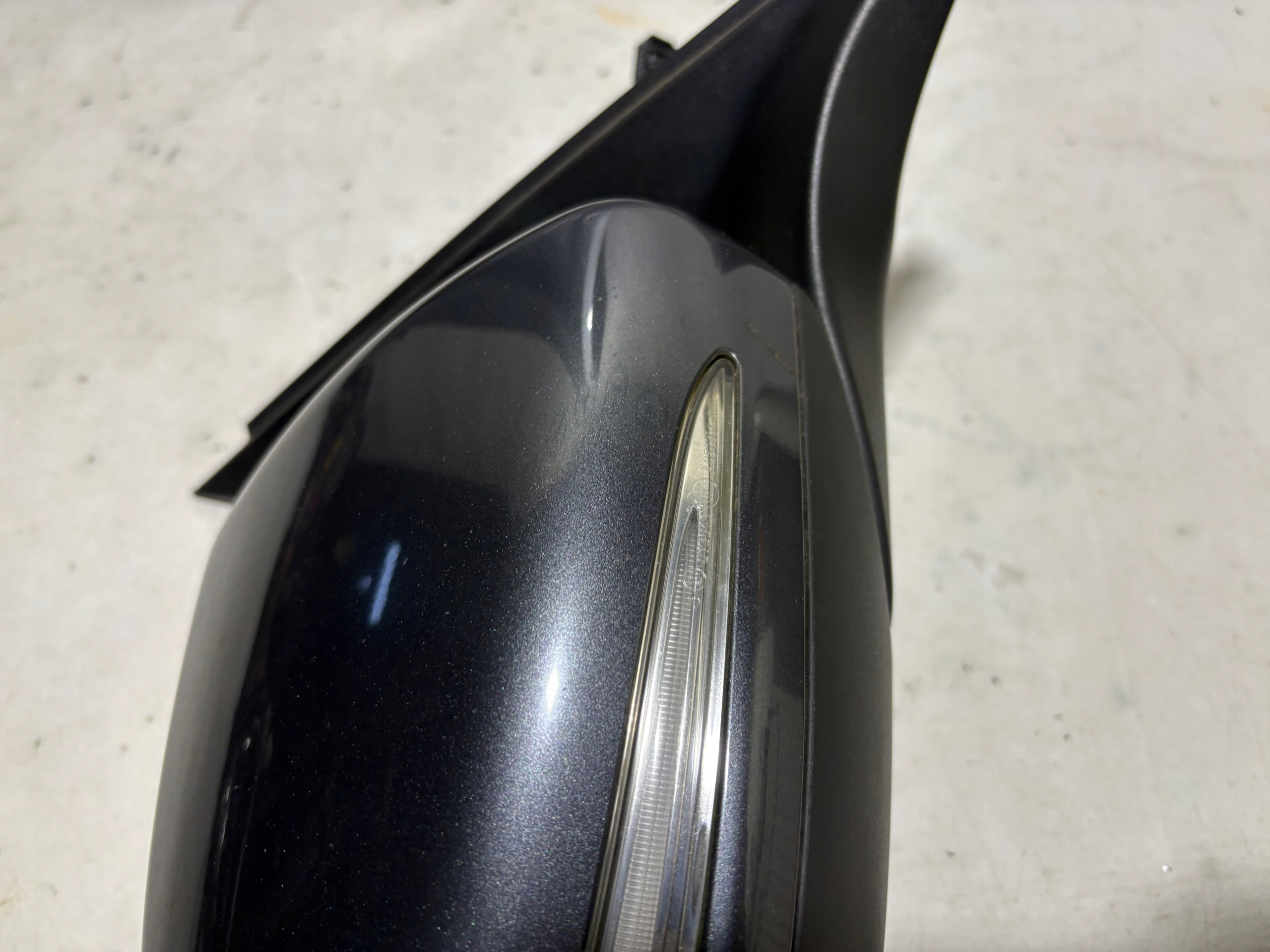 mirror right MERCEDES W205 8 PIN 197 C197