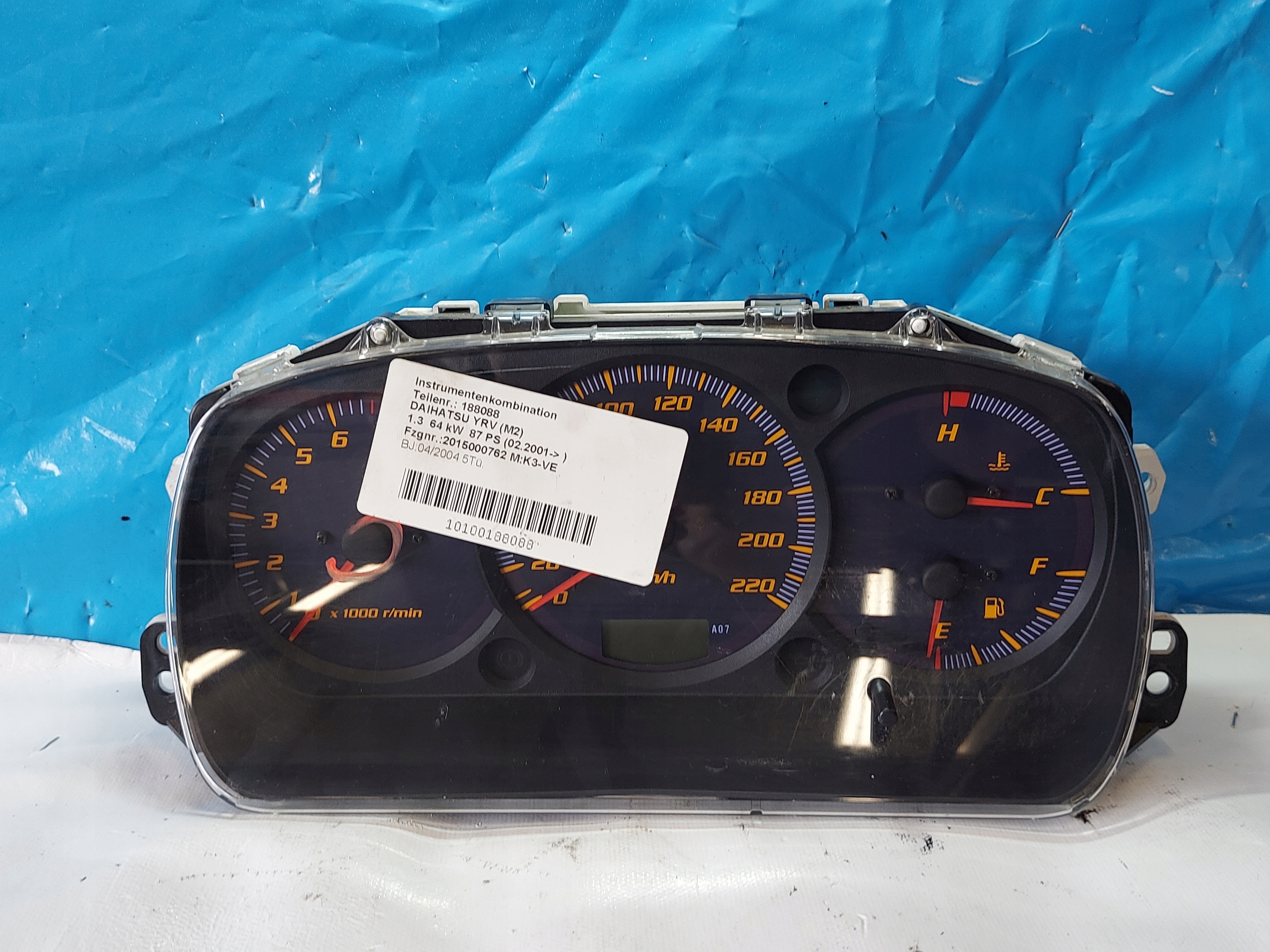 dials clock DAIHATSU YRV 1.3 B 8301097427