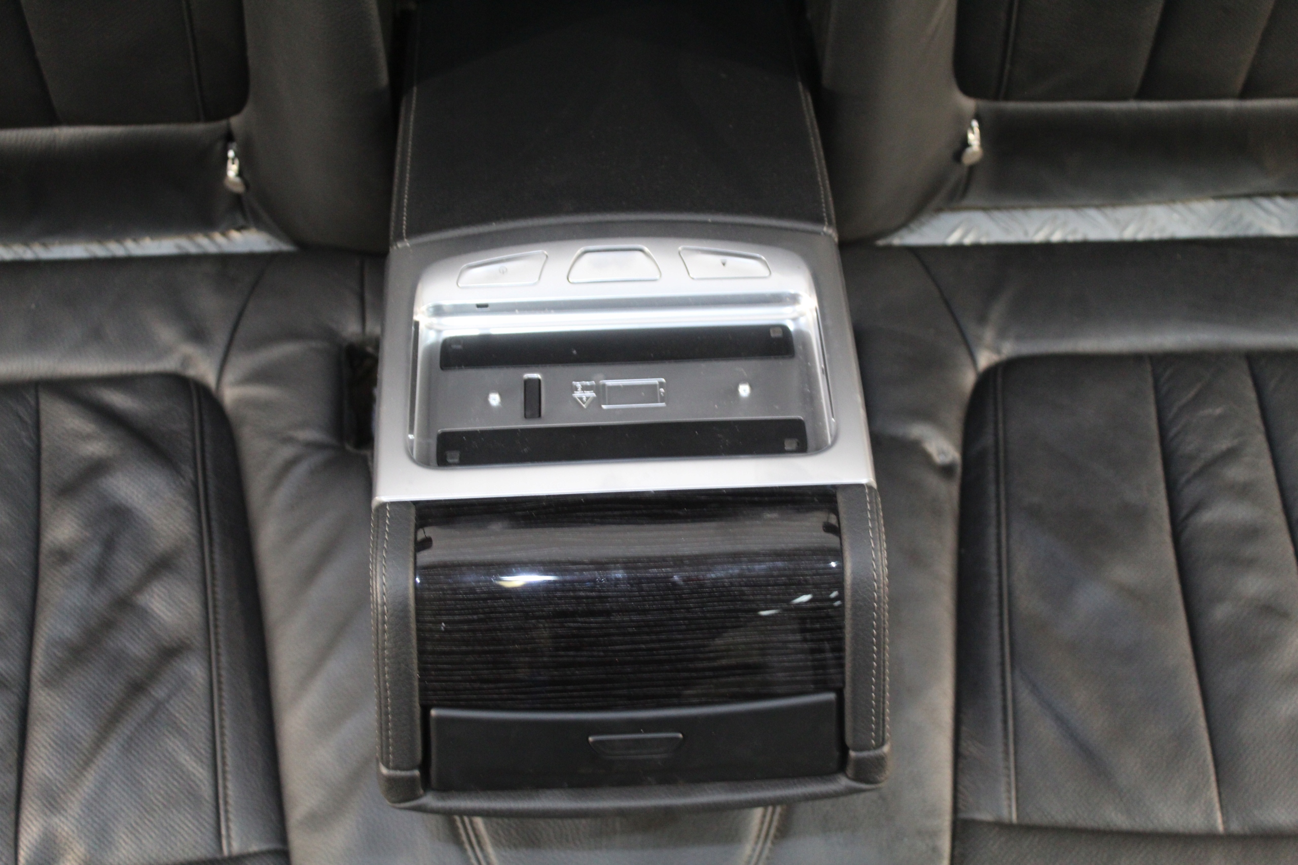 SITZ HECK LEDER BMW 7 G11