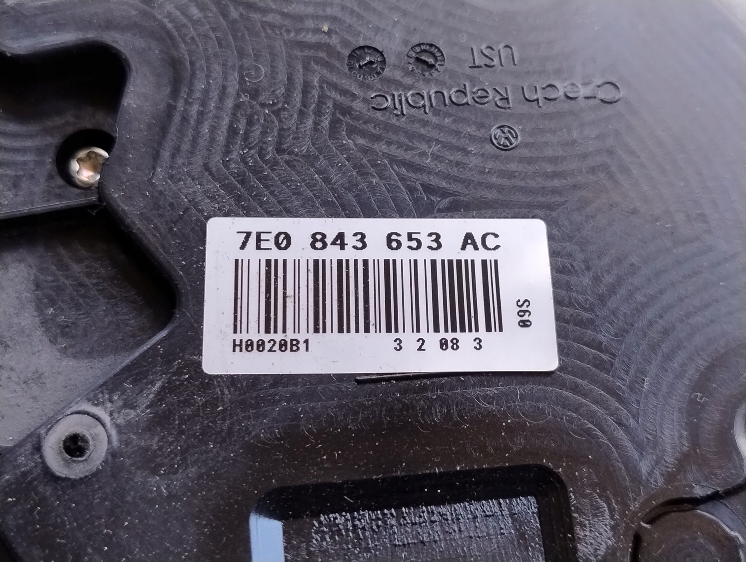 lock door left rear part VOLKSWAGEN T5 T6 7E0843653AC