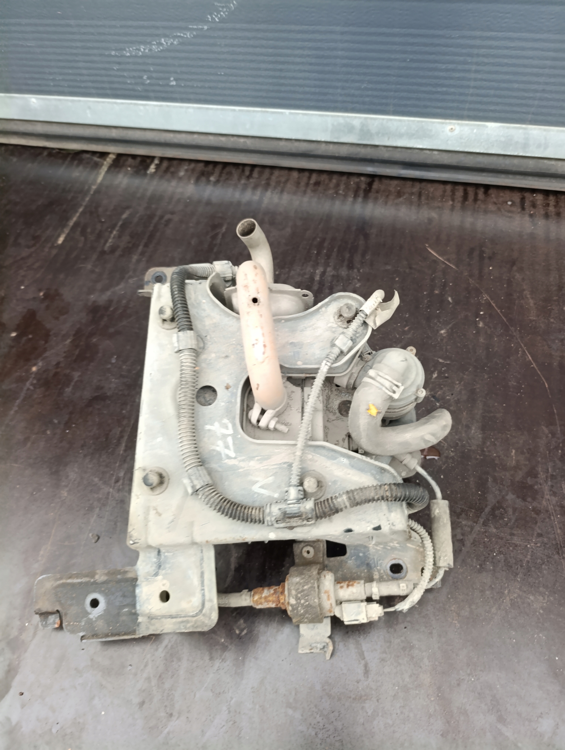 VW T5 LIFT Webasto WEBASTO DOGRZEWACZ 7E0815071A Endommagé