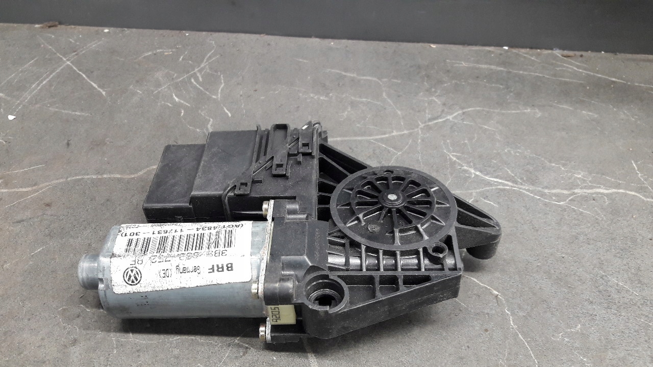 mini motor windows right rear part PASSAT B5 3B9839752BF