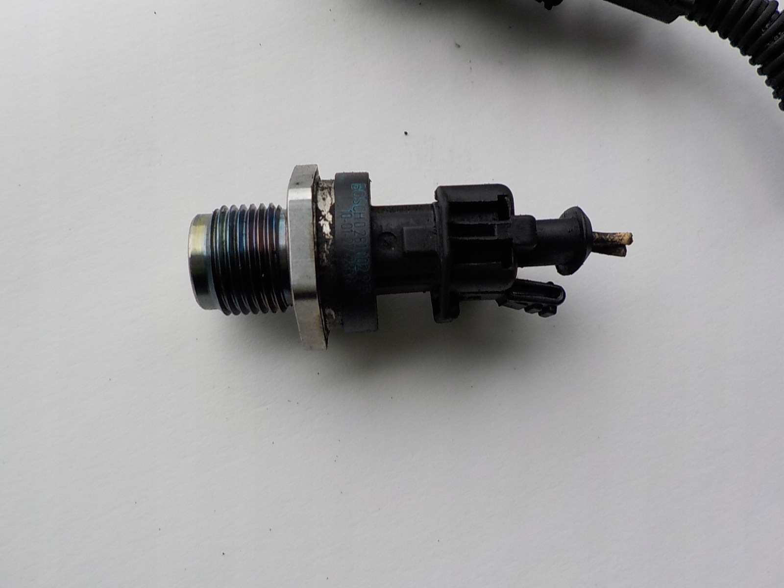 RENAULT MASTER III 2.0 DCI Capteur Pression Carburant 0281002915