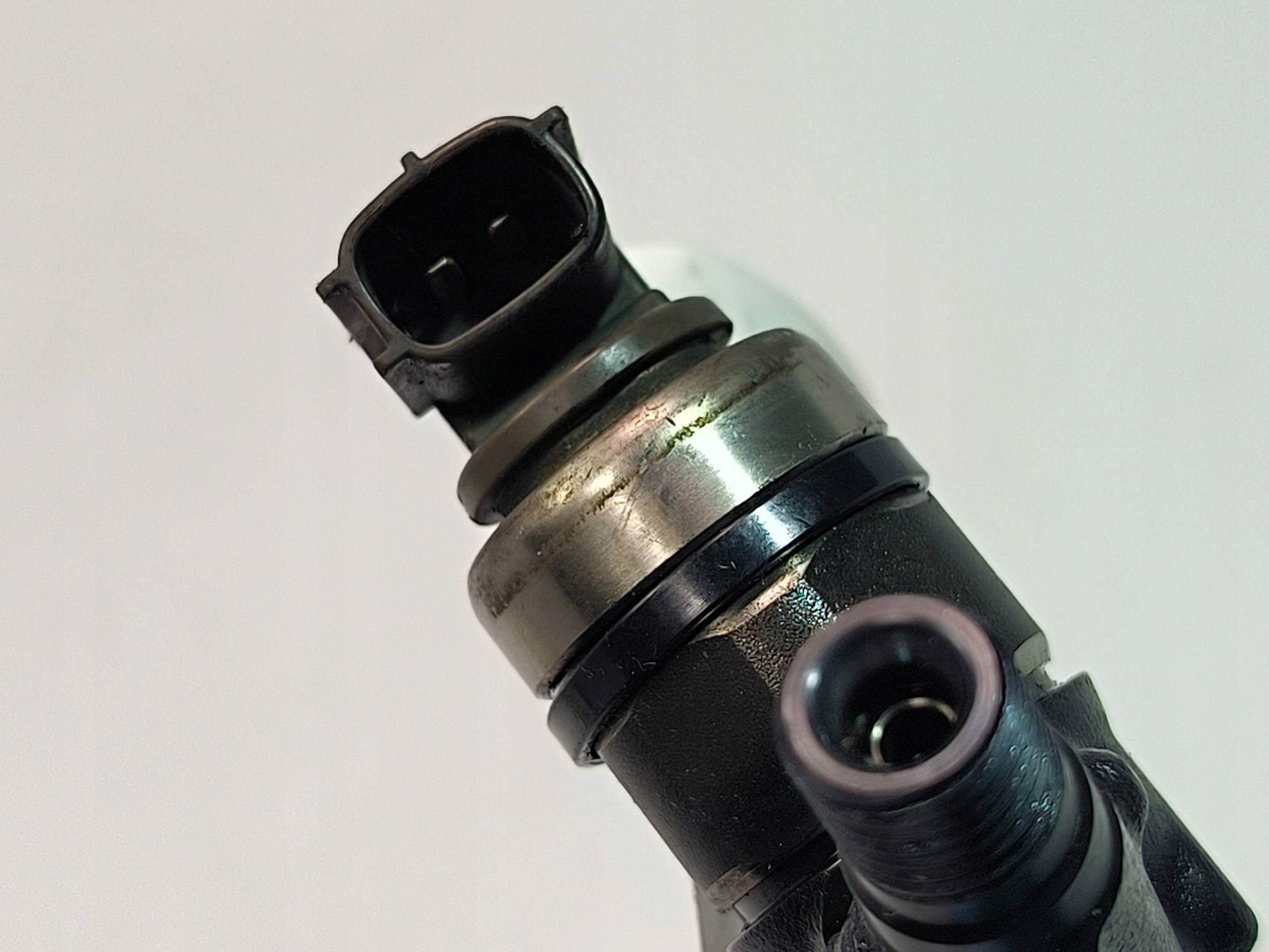 injektor 16613AA030 2.0 D SUBARU OUTBACK IV