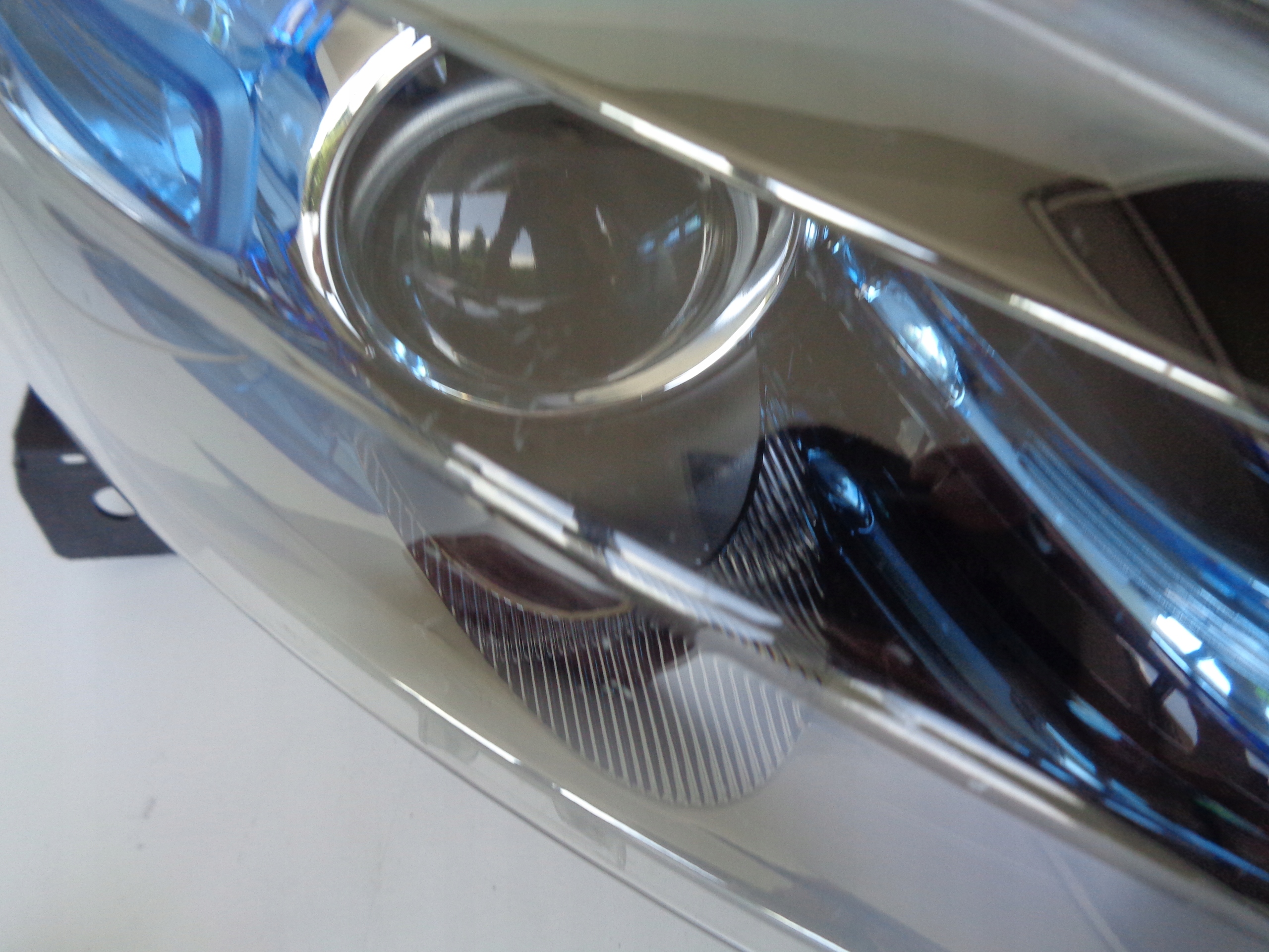 light right REFLEKTOR RENAULT ZOE 12