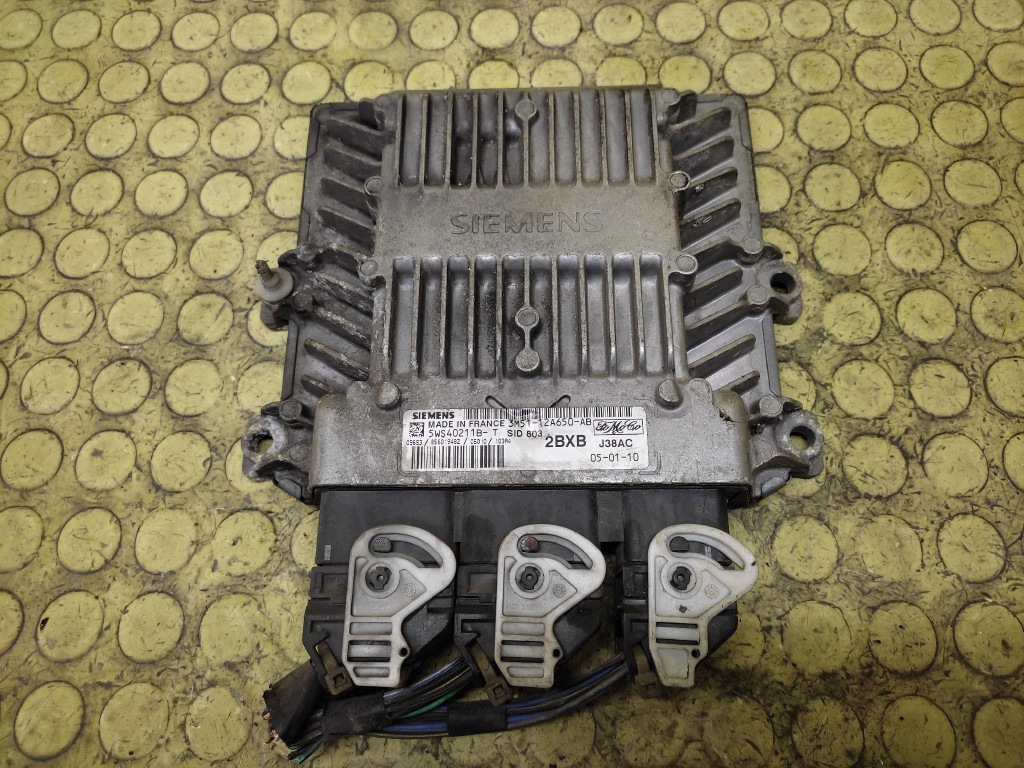 FORD C-MAX control unit of the engine 3M5112A650AB