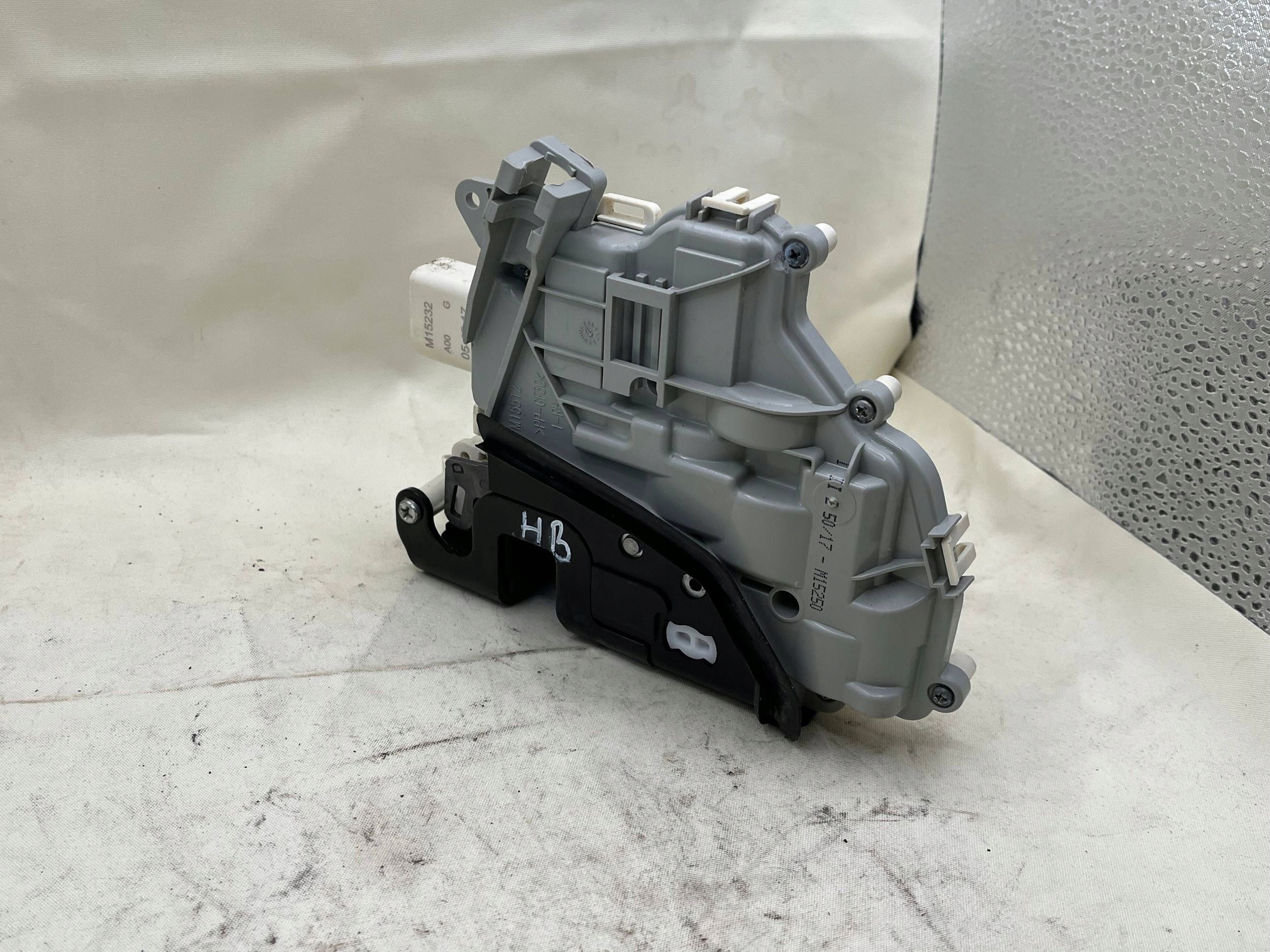 lock door right rear part AUDI Q3 8U 4G0839016E !J