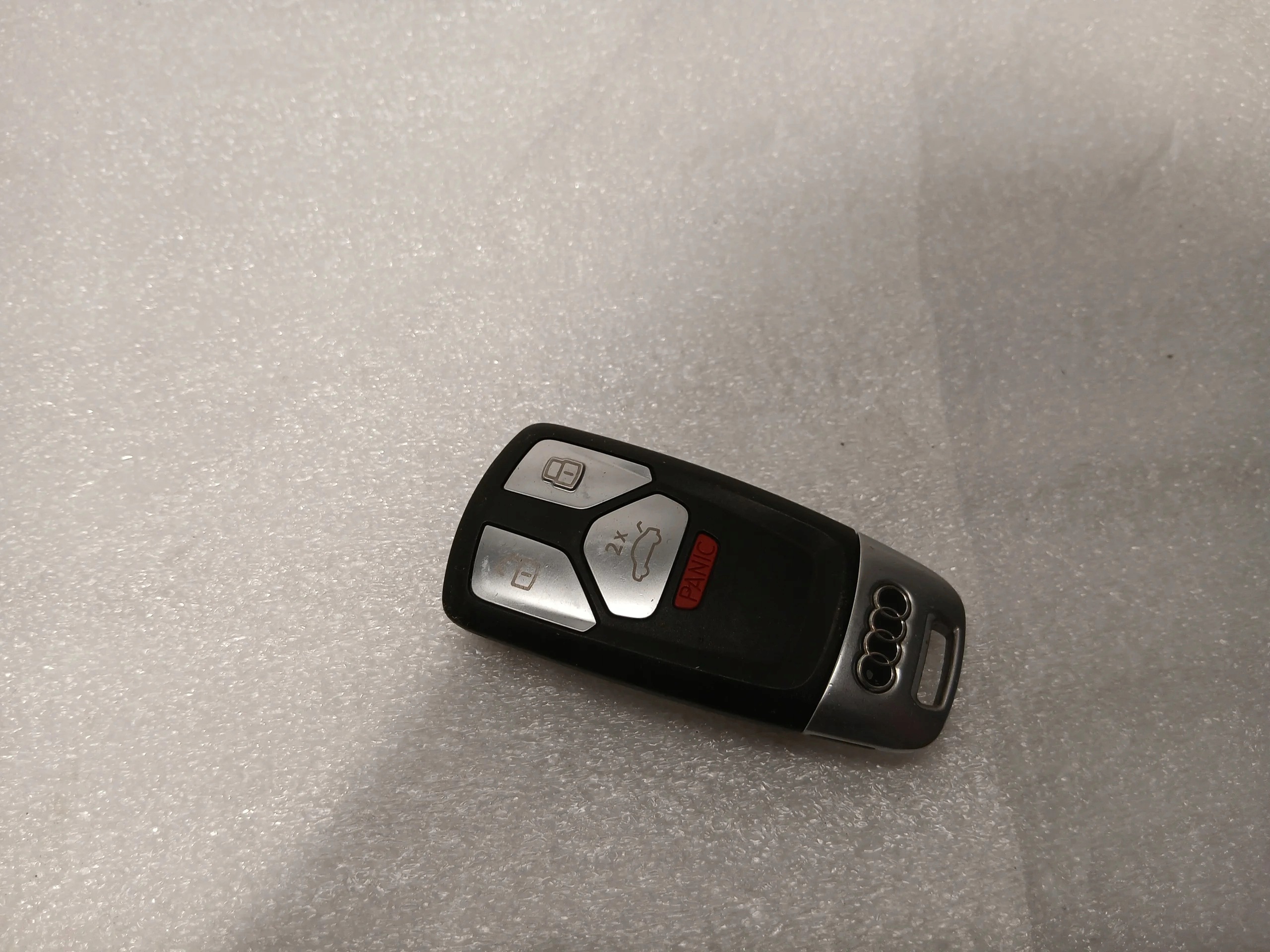 AUDI A4 B9 LIFT key PILOT 4M0959754CG