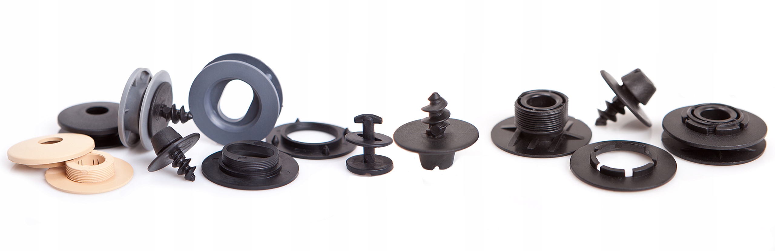 DEDYKOWANE DYWANIKI GUMOWE NA WYMIAR DO AUTA DOPASOWANE GRUBA GUMA PREMIUM Liczba elementów 4