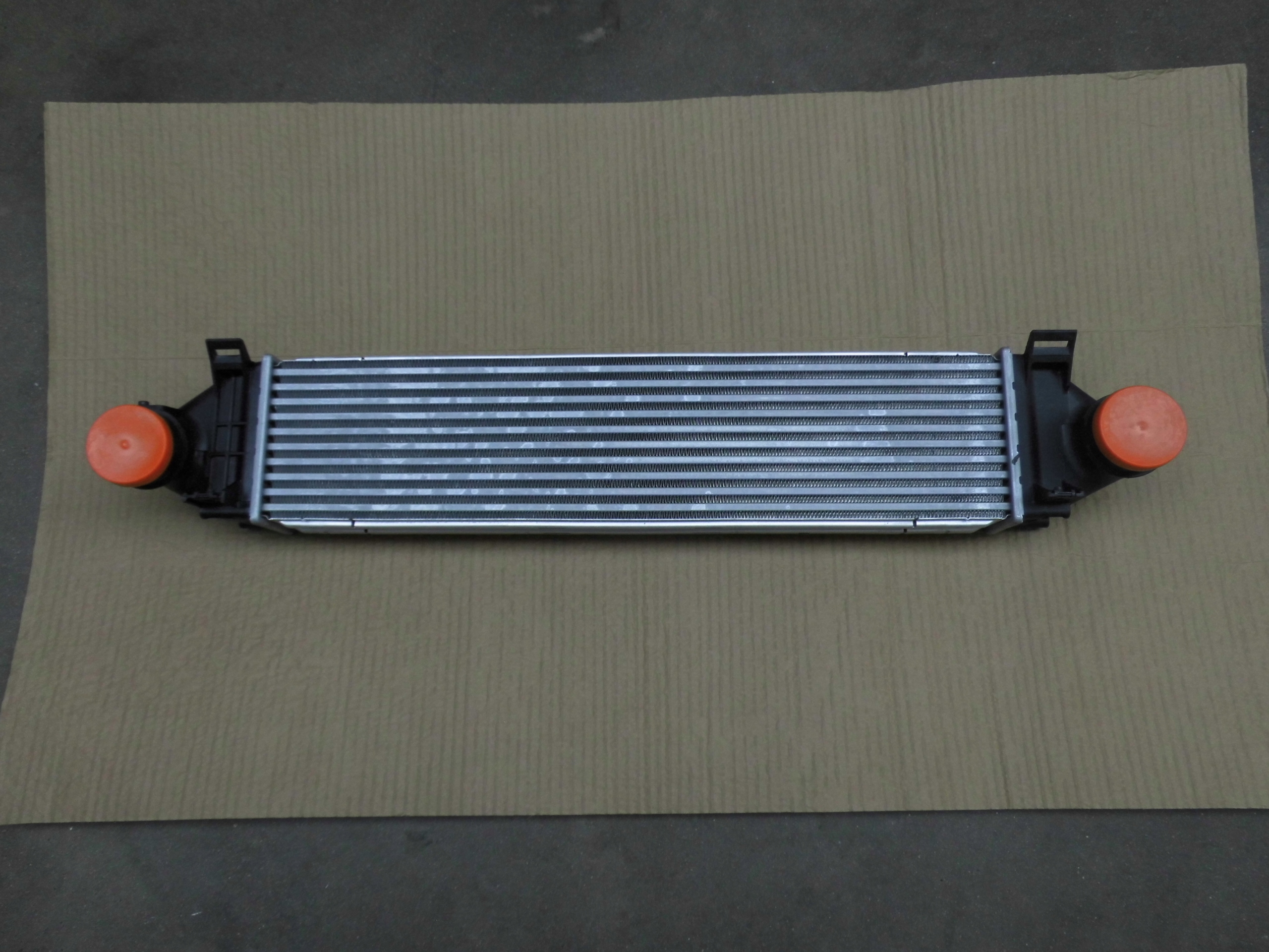 INTERCOOLER FORD MONDEO S-MAX GALAXY 2011- 2.0L EB Producent części Ford OE