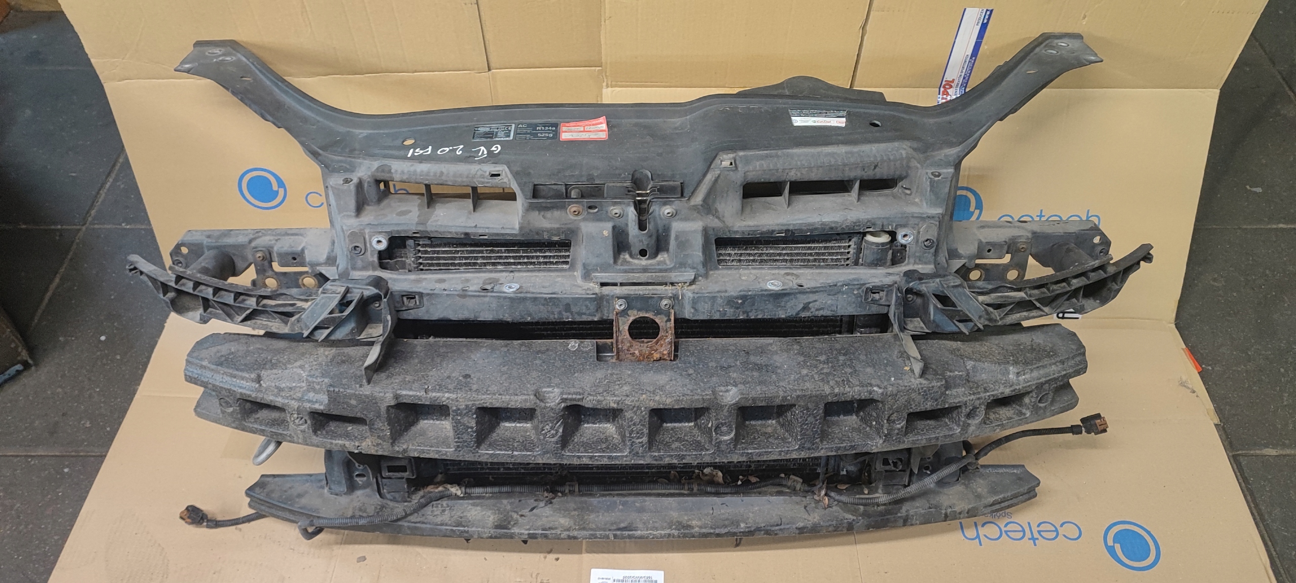 VW GOLF V 5 HB front body wall front pillar radiator kpl. 2.0 FSI