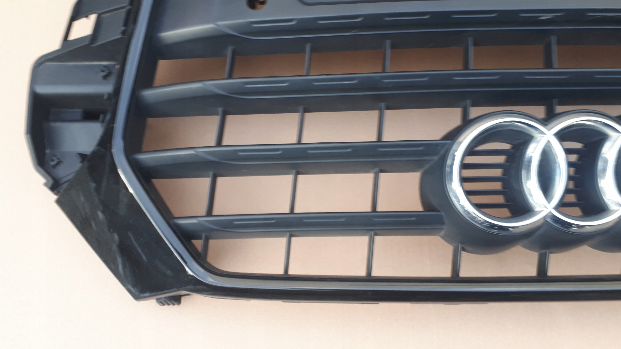 Audi Q3 Kühlergrill FRONTGRILL Kühlergitter 8U0853653M - Thumbnail 10
