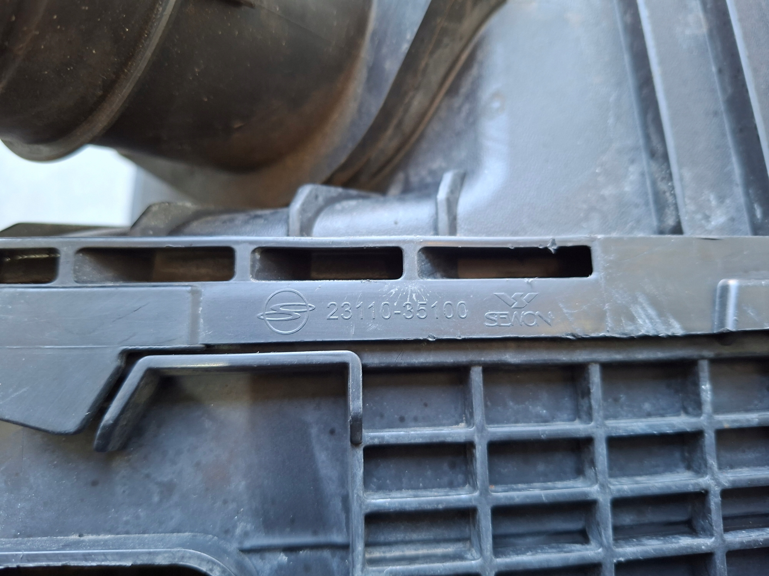 Gehäuse filter luft 23110-35100 SSANGYONG TIVOLI XLV 1.6 D E-XDi