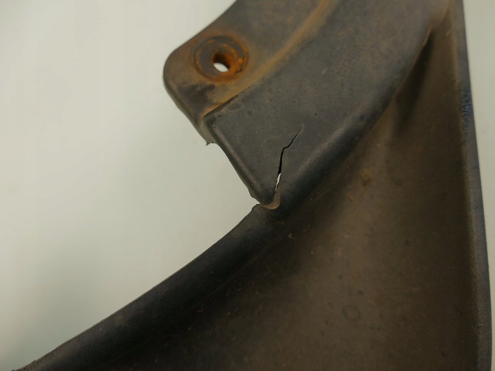 AUDI A8 D3 LIFT mudguard flap left front front