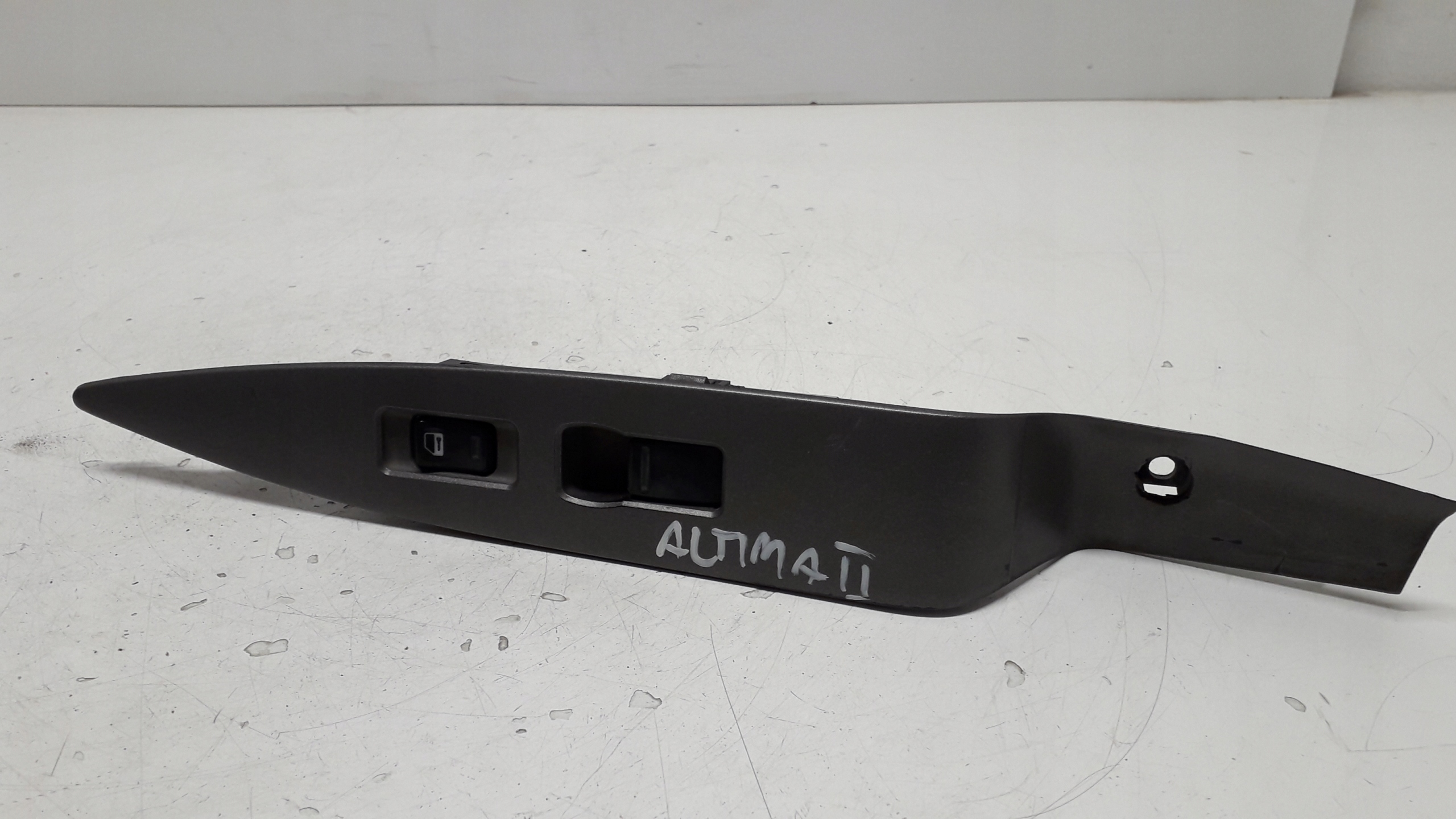 ALTIMA L31 02-06 ПАНЕЛЬ ПЕРЕМИКАЧ СКЛА ПРАВИЙ СПЕРЕДУ