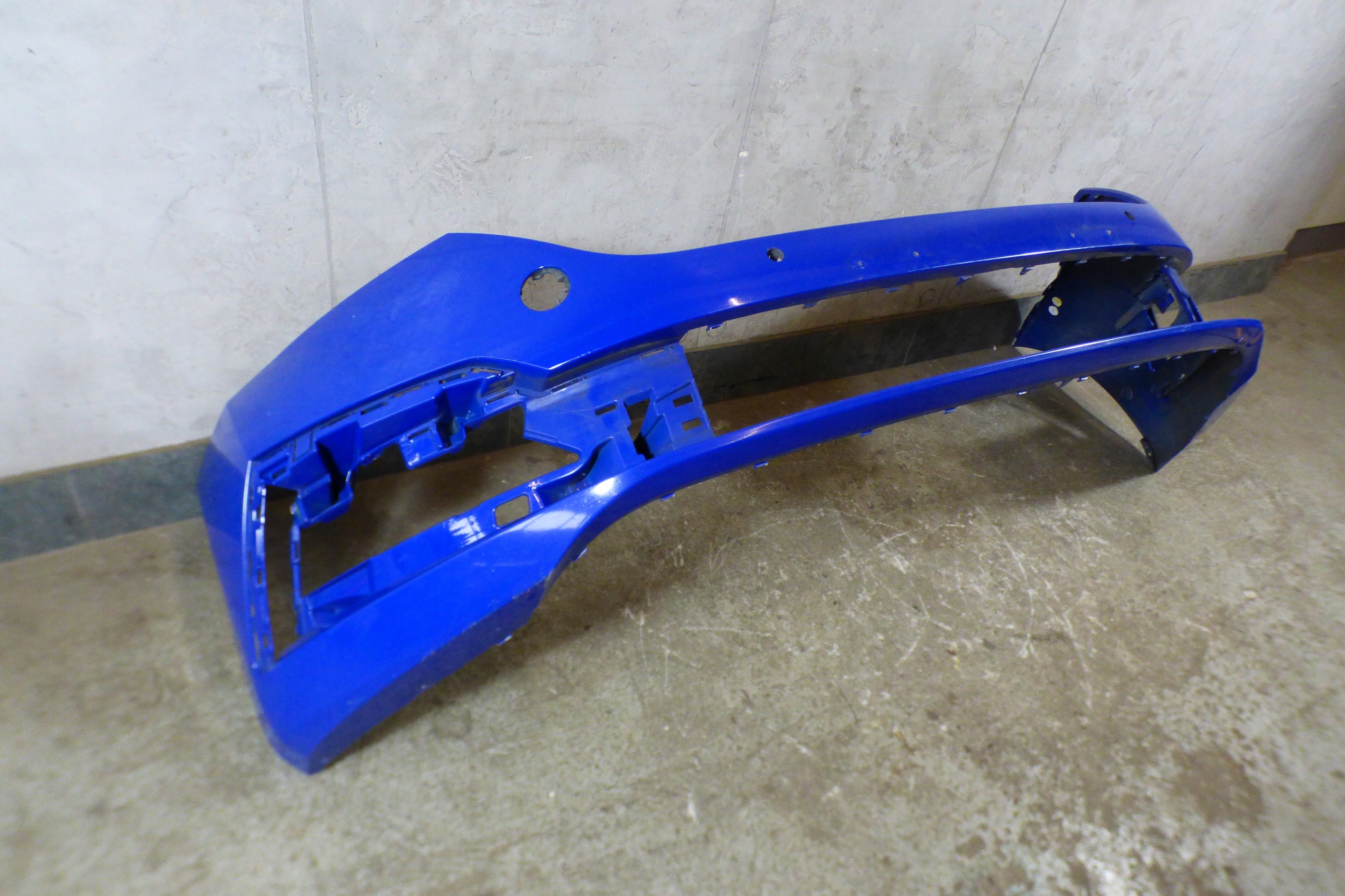 bumper front 5E3807221 st.BDB SKODA OCTAVIA IV 4
