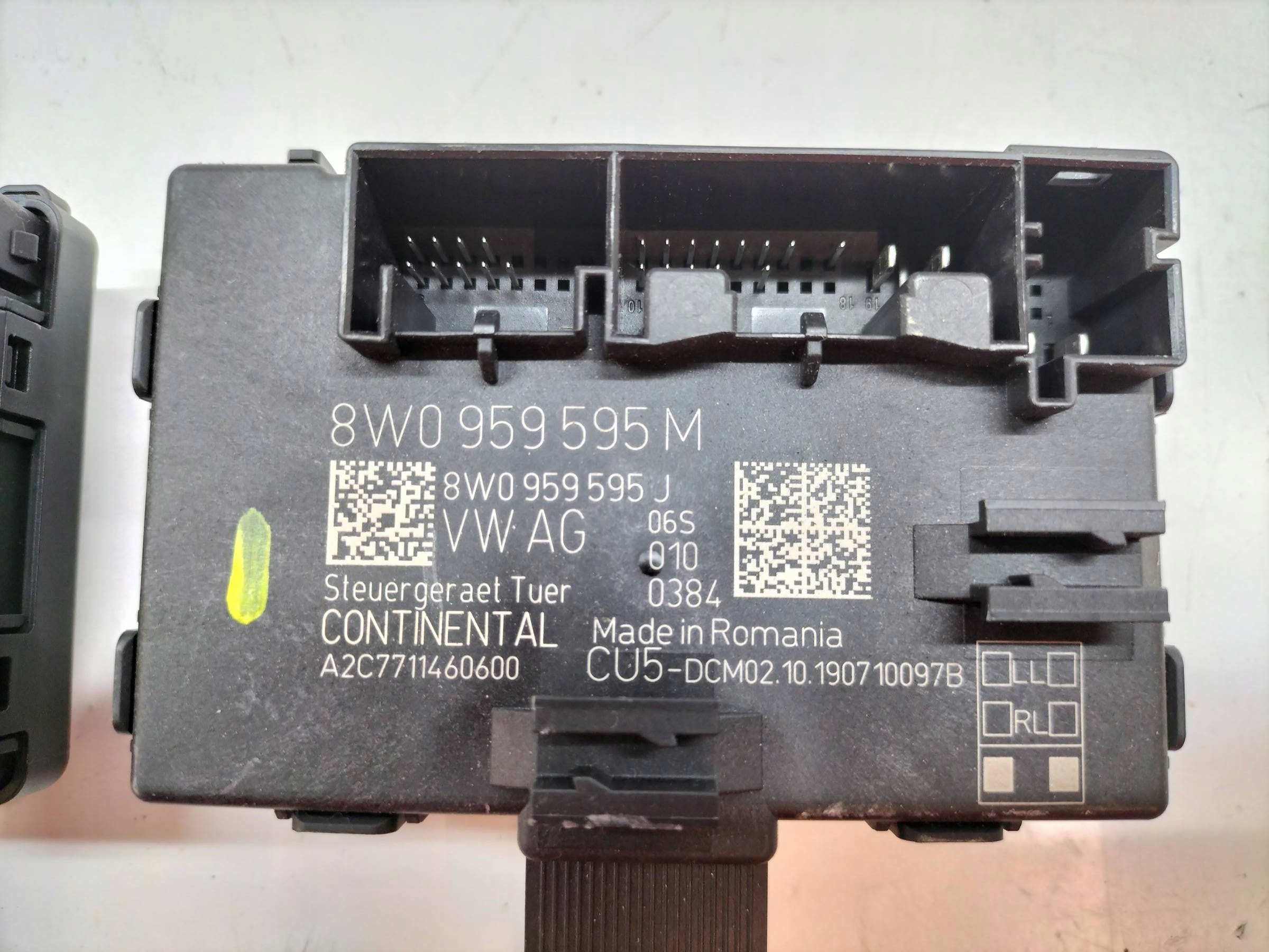 module rear part left right 8W0959595M Skoda Superb III (2015-)