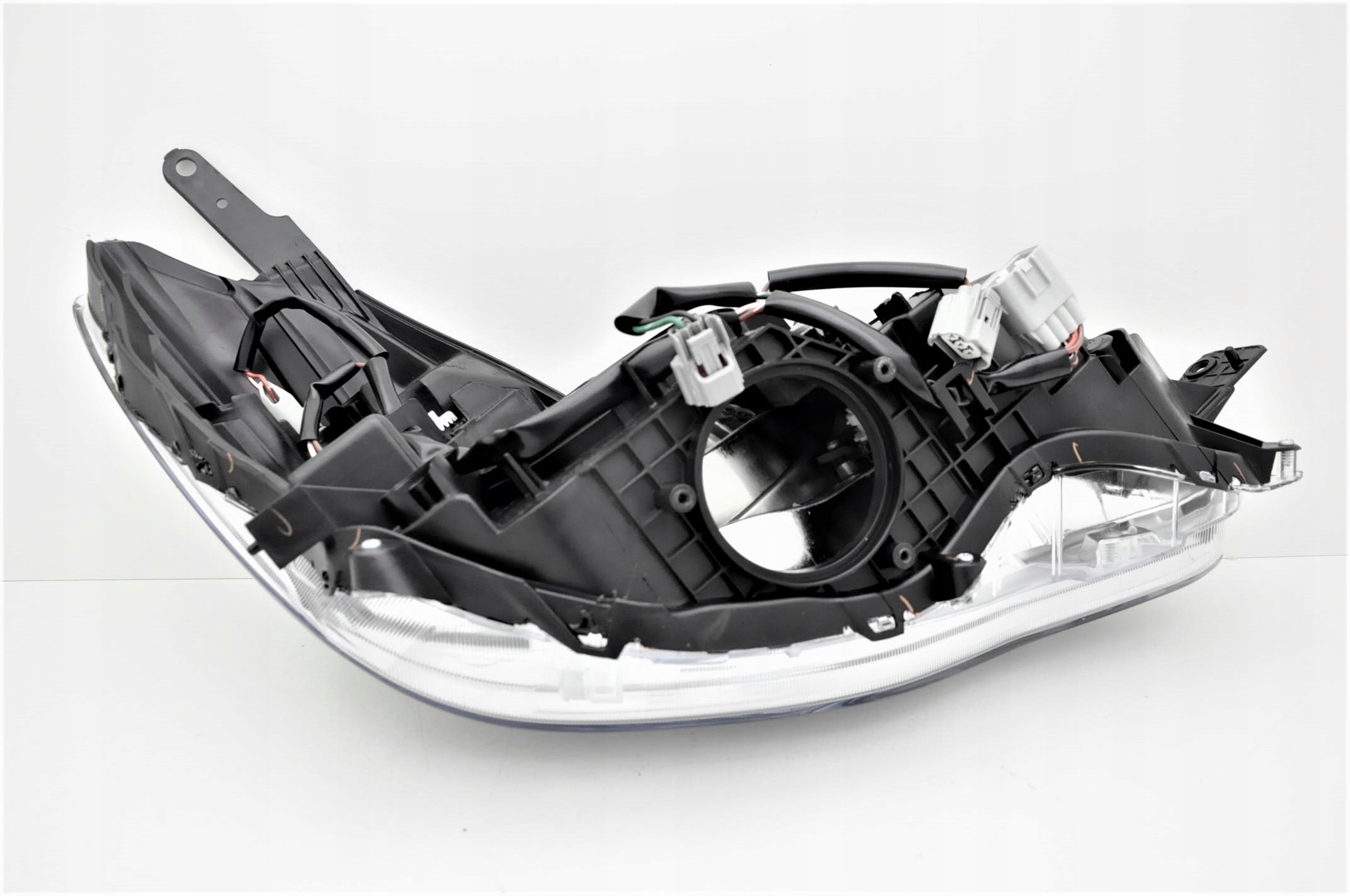 SUBARU IMPREZA XV 2016- REFLEKTORY KOMPLET XENON Rodzaj świateł mijania Ksenonowe