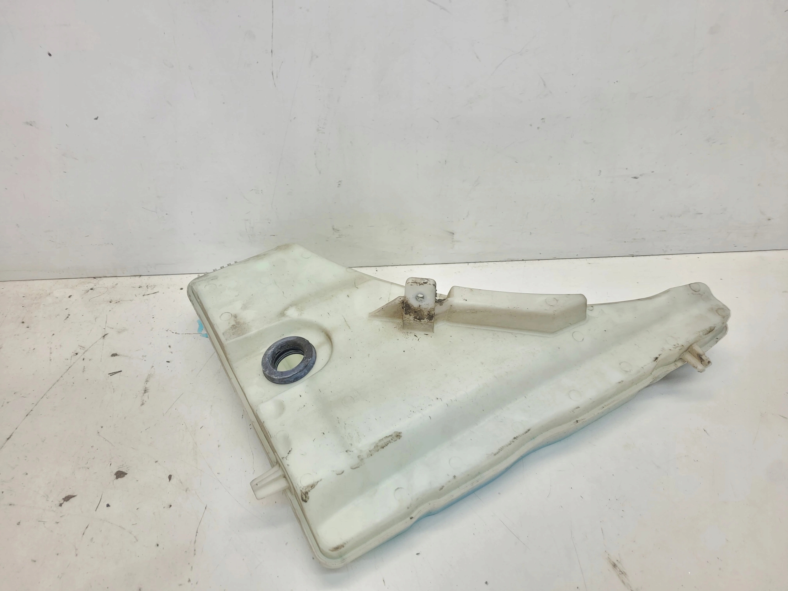 tank washers AUDI Q7 4M 4M0955453G complete