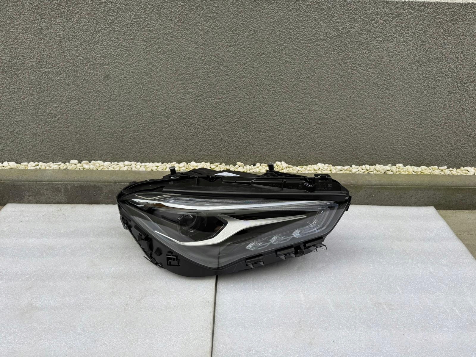 light right Mercedes CLA W118 LIFT Performance Led