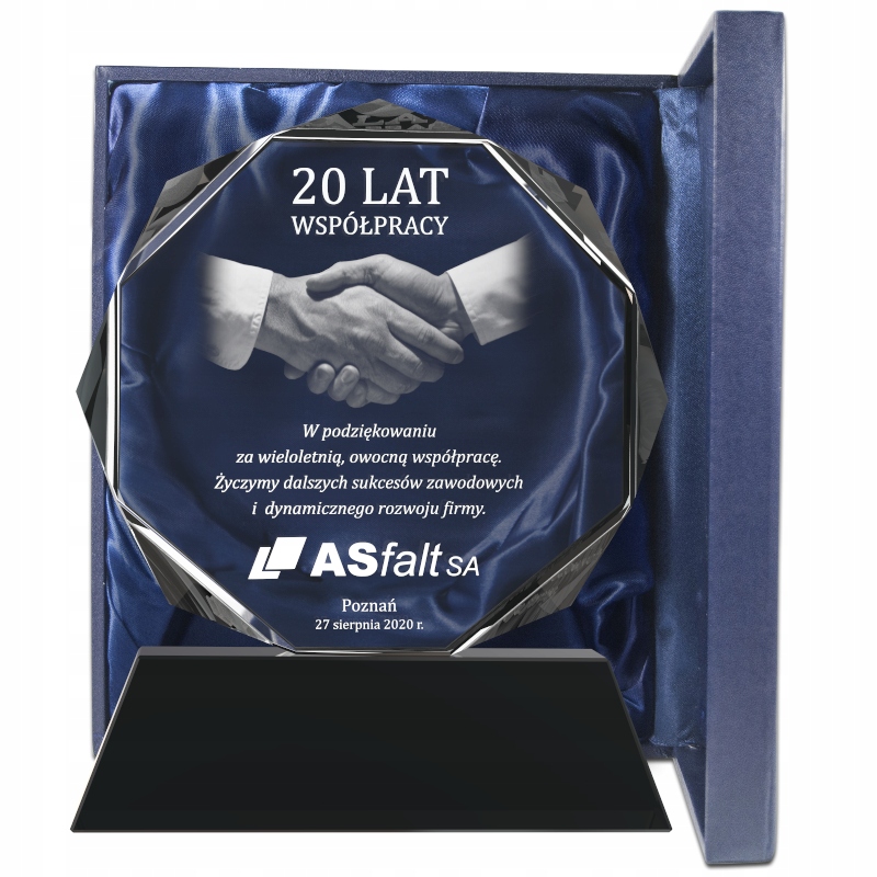 Kryształowa Statuetka z grawerem podziękowania za współpracę