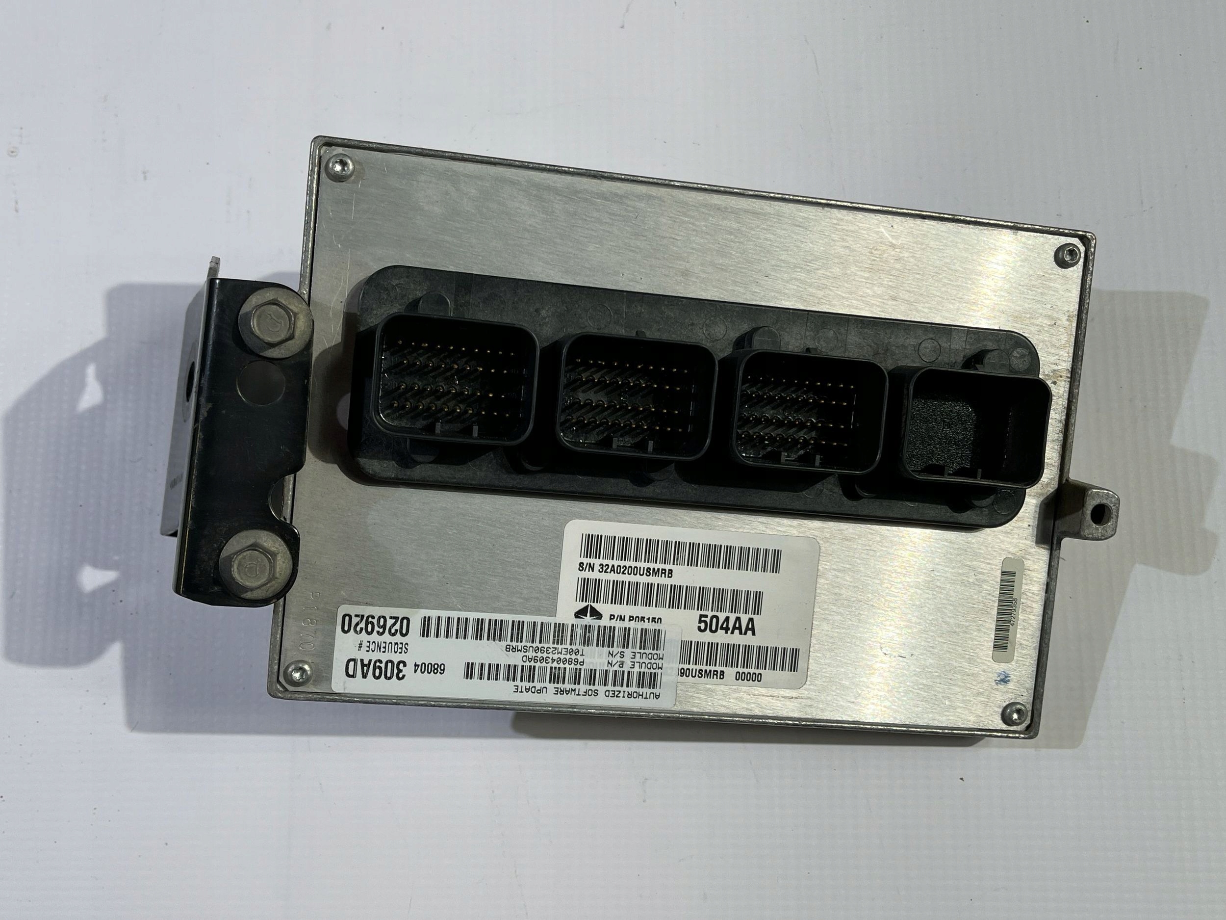 Centralina modulo computer Motore ECU Dodge Challenger 6.1 2008-2010