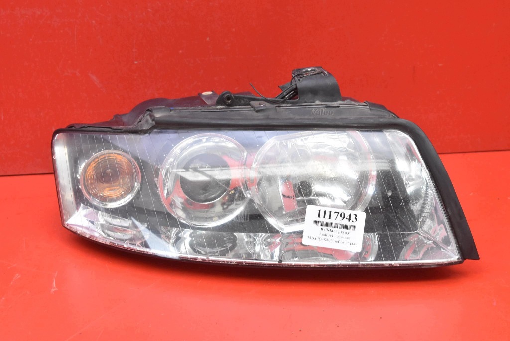 REFLEKTOR right light front lens EU 8E0941030C AUDI A4 B6 00-05