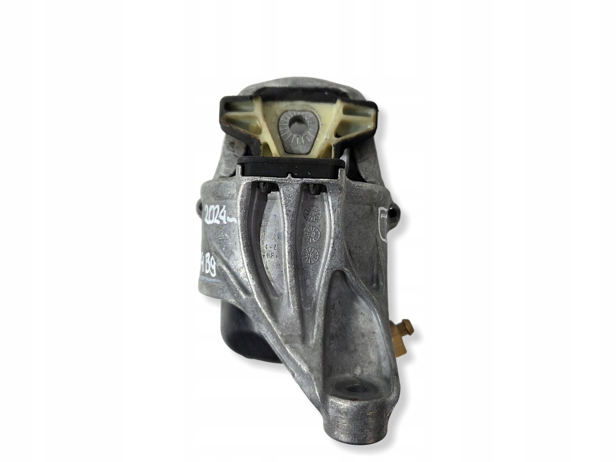 Audi A4 S4 B9 8W engine mount left 8W0199371CP (T85)