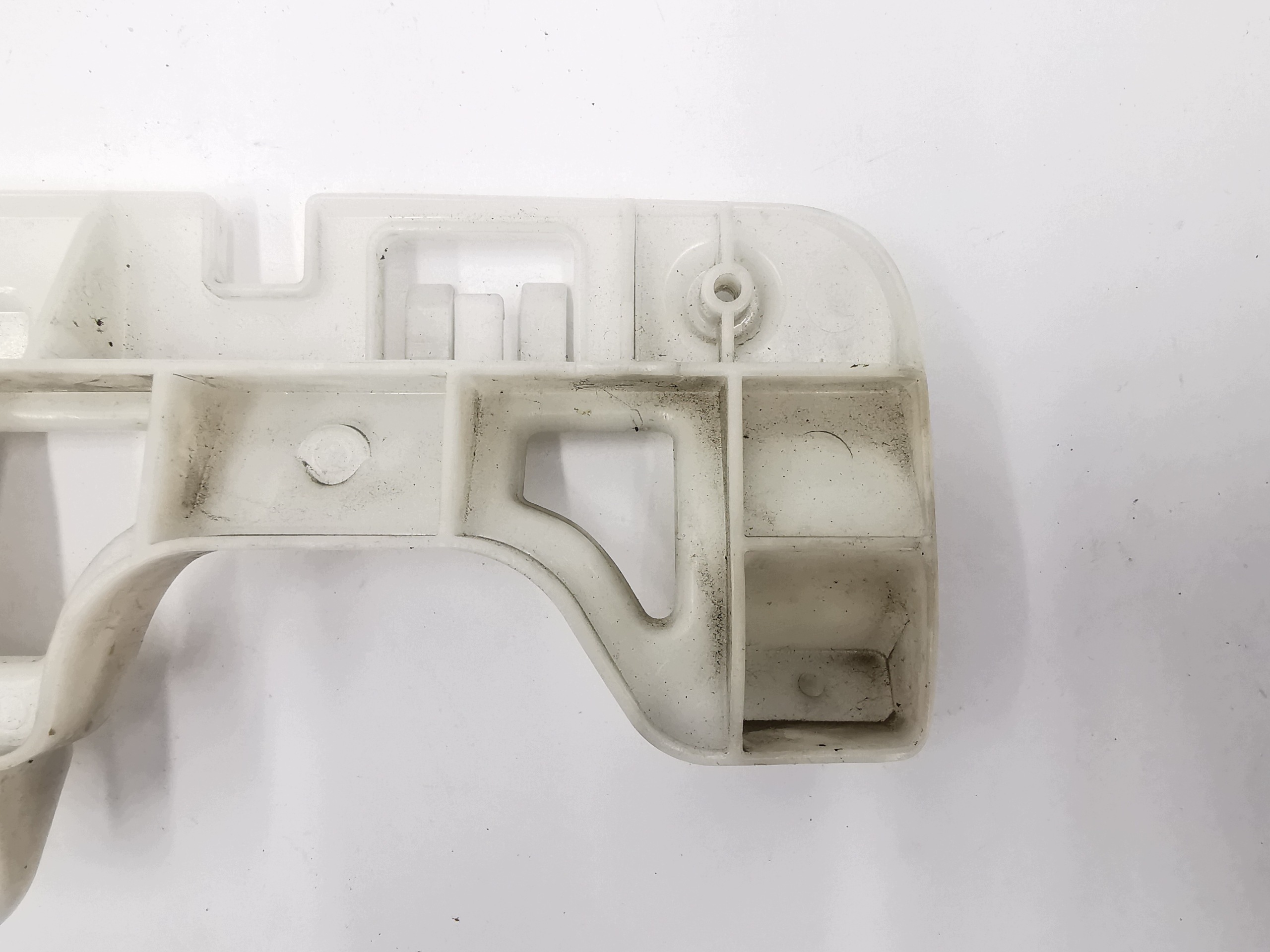 support holder of a bumper left front LEXUS NX / 52534-78010