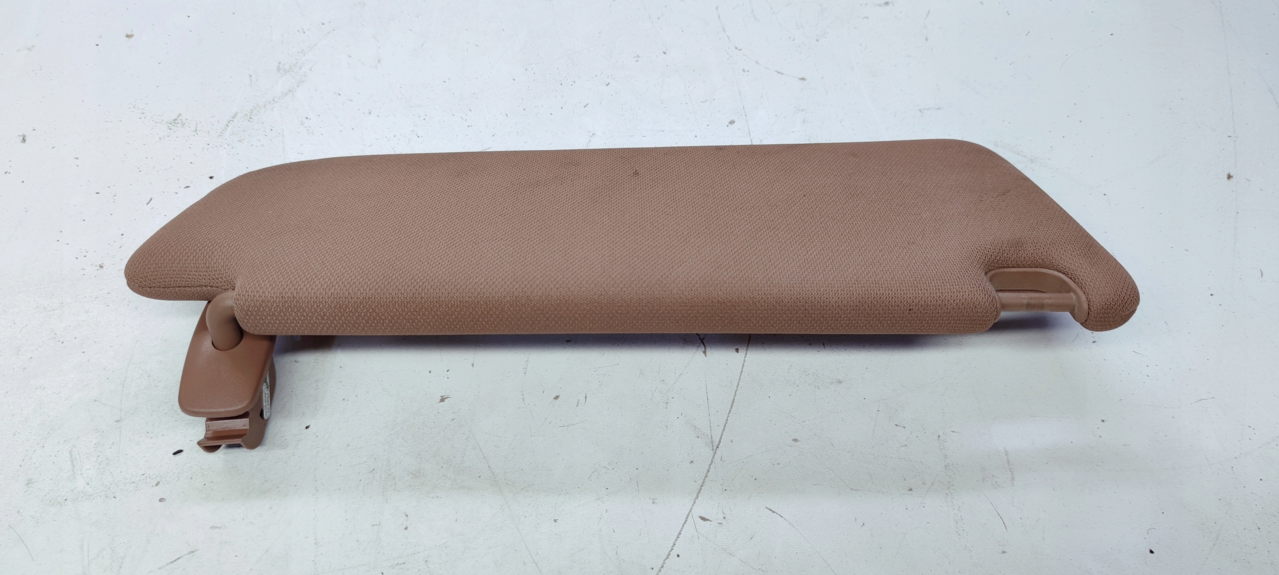 cover PRZECIWSLONECZNA left AUDI A6 C6 4F0857551