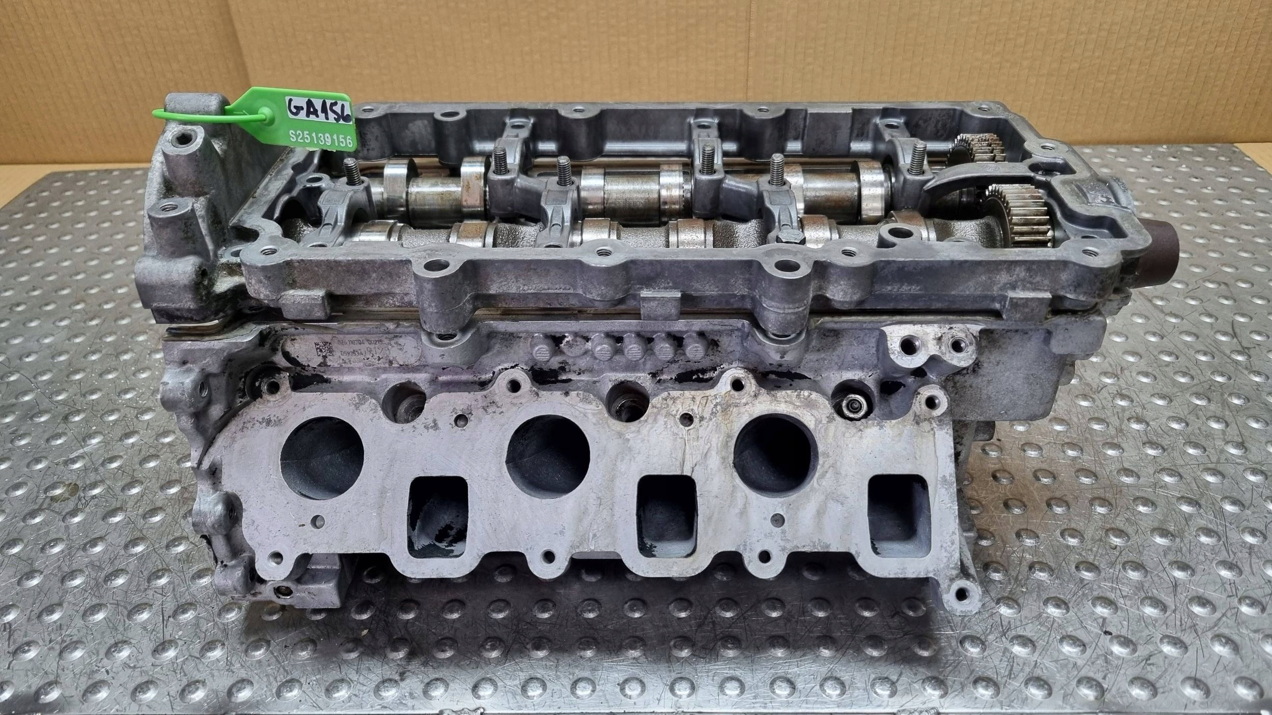 hlava vačky levá 0593AF 059353AJ AUDI A4 B7 A6 C6 A8 D3 Q7 2.7 3.0 TDI